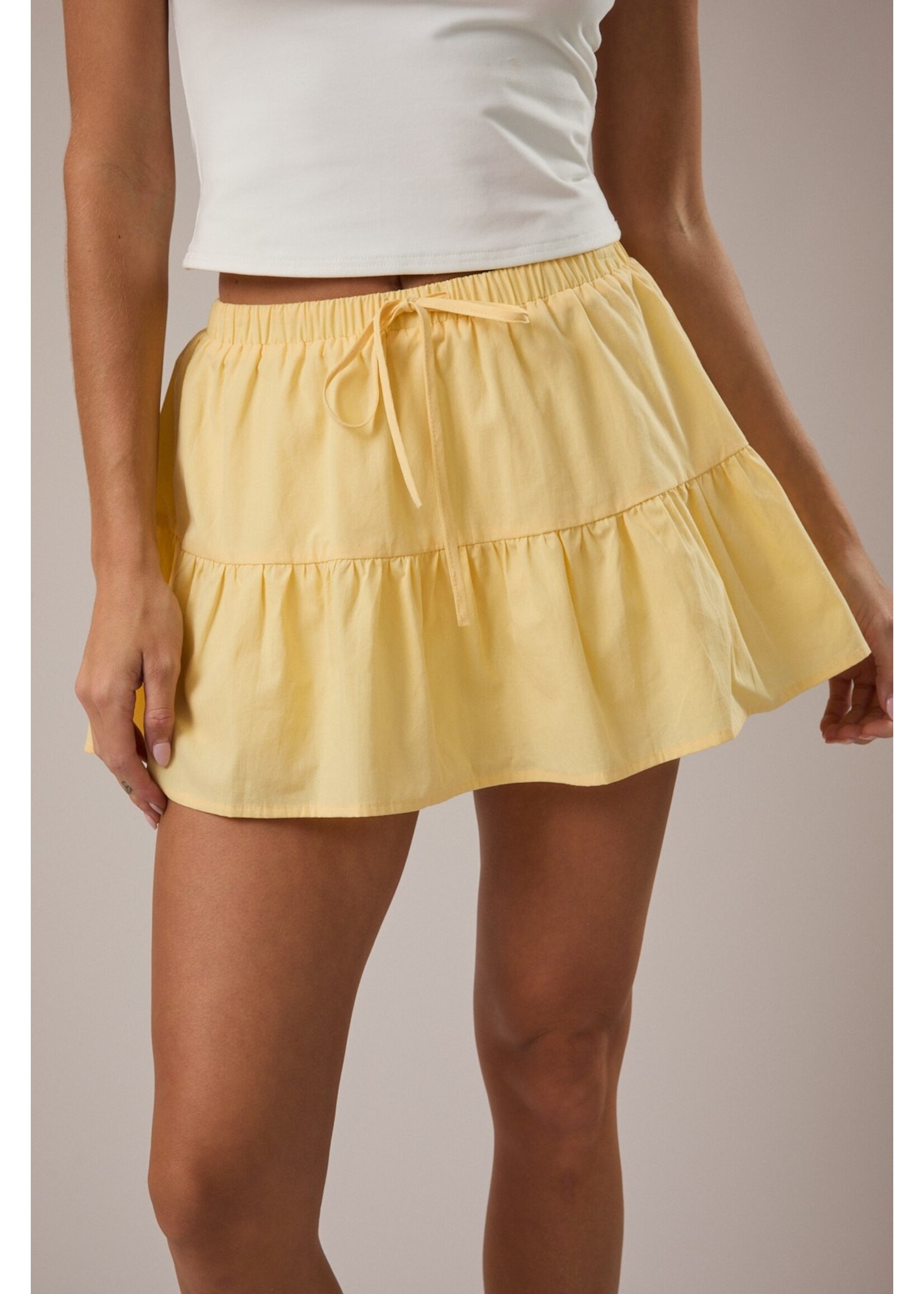 Le Lis Mid-Rise Tiered Skort - IS5745