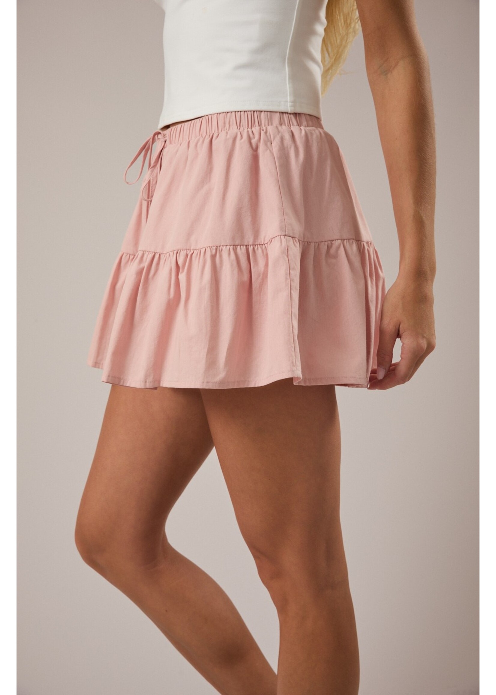 Le Lis Mid-Rise Tiered Skort - IS5745