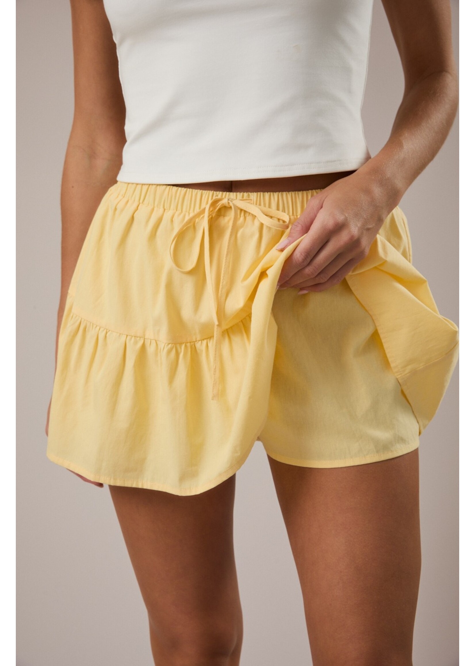 Le Lis Mid-Rise Tiered Skort - IS5745
