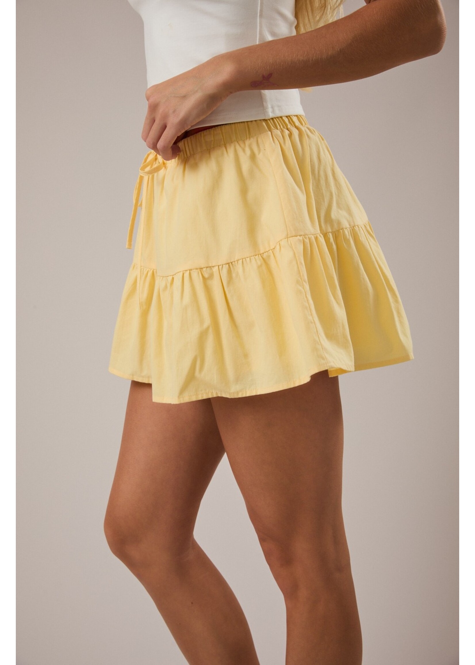 Le Lis Mid-Rise Tiered Skort - IS5745