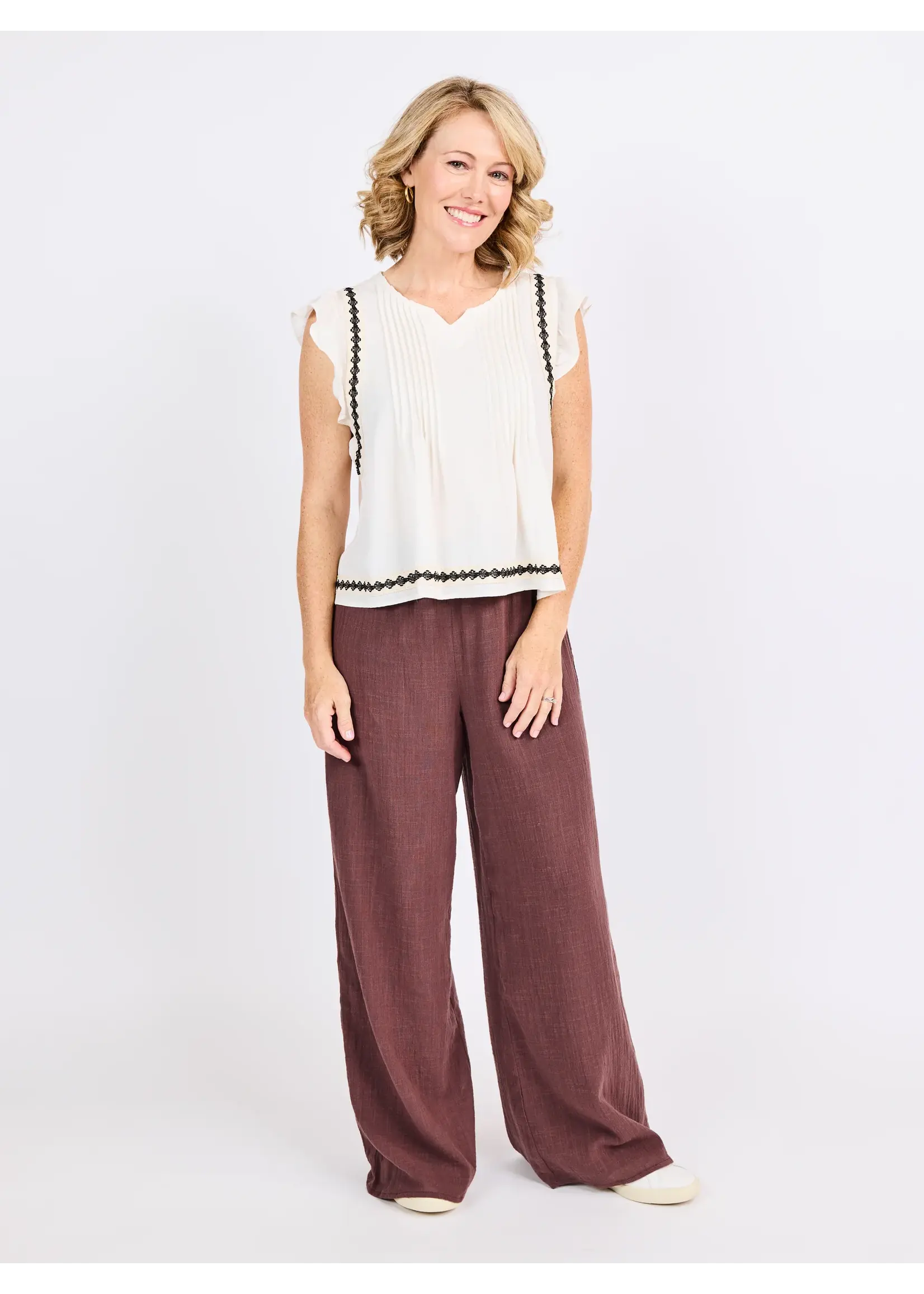 Sadie & Sage Memory Lane Ruffle Top - AJ1133