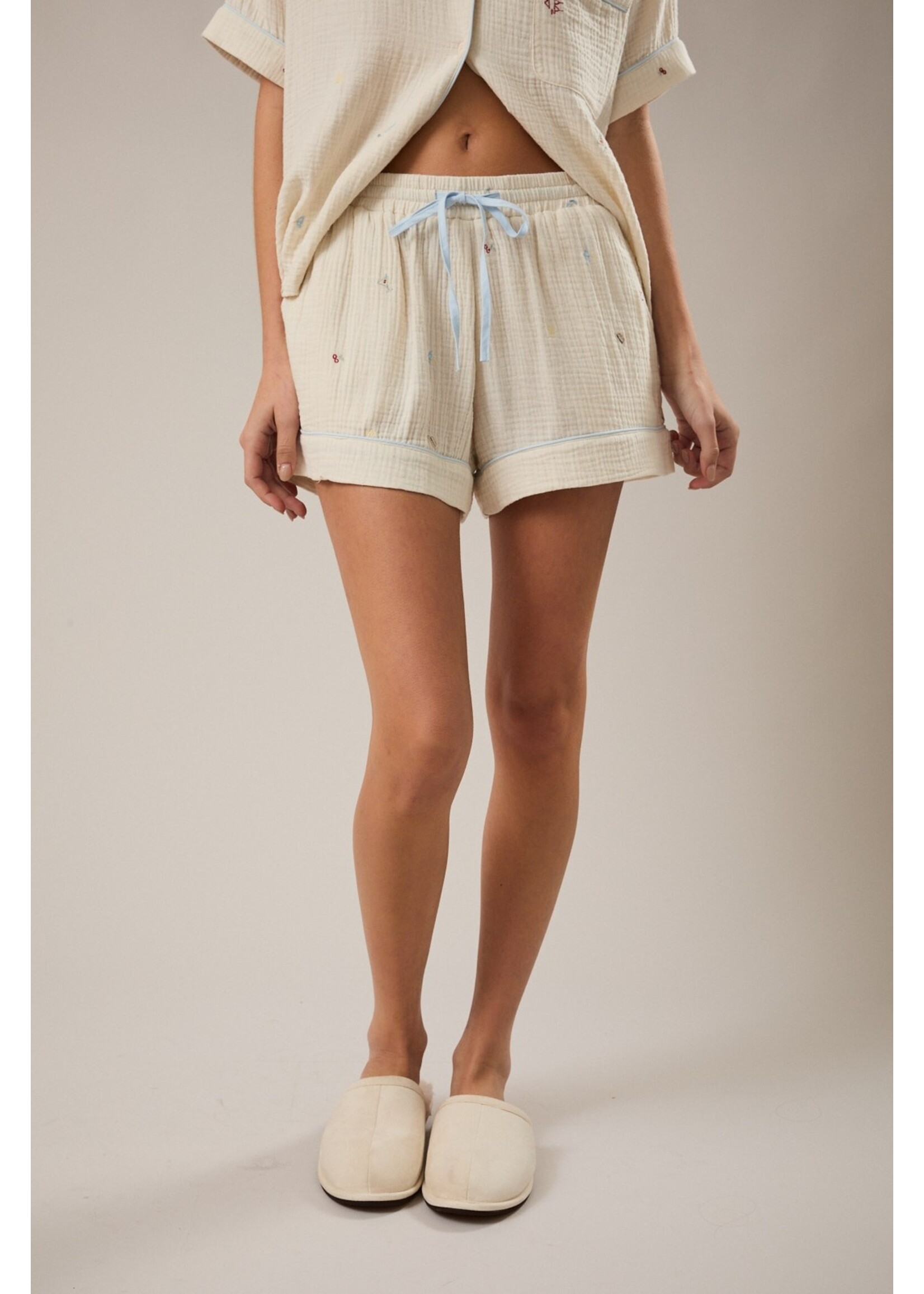 Le Lis Embroidered Detail Pajama Shorts - SP3351