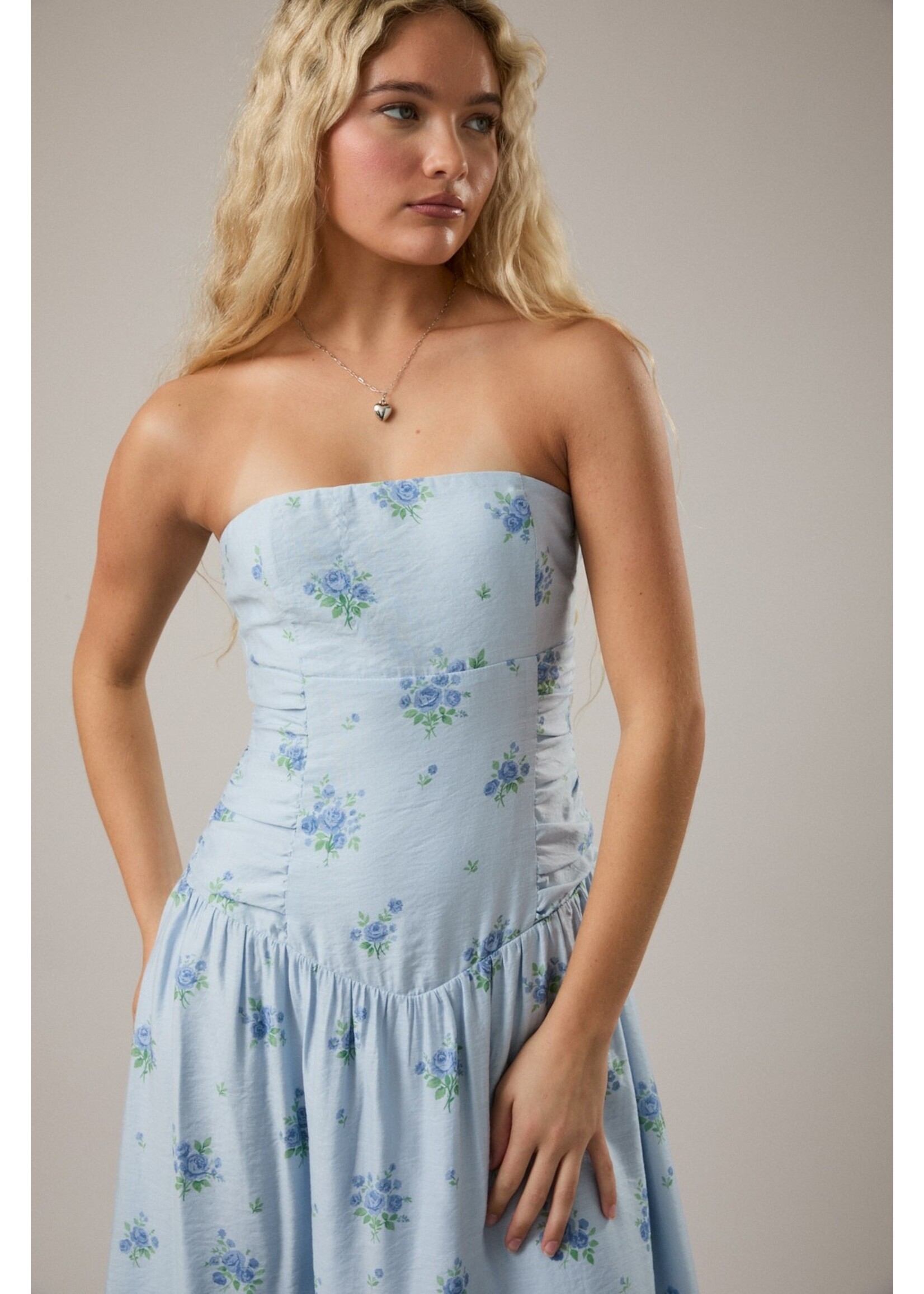 Le Lis Strapless Crop Waist Ruched Midi Dress - ID6245