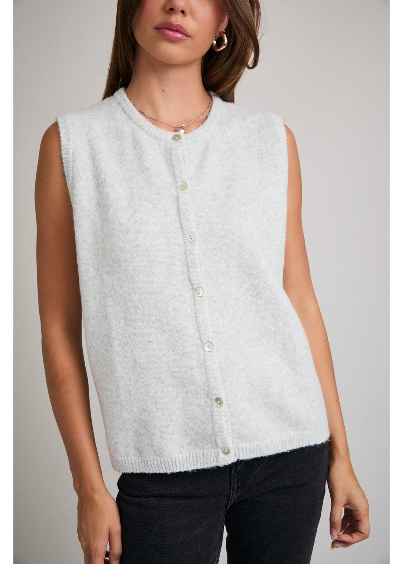 Le Lis Sleeveless Crew Neck Cardigan - IWJ6345