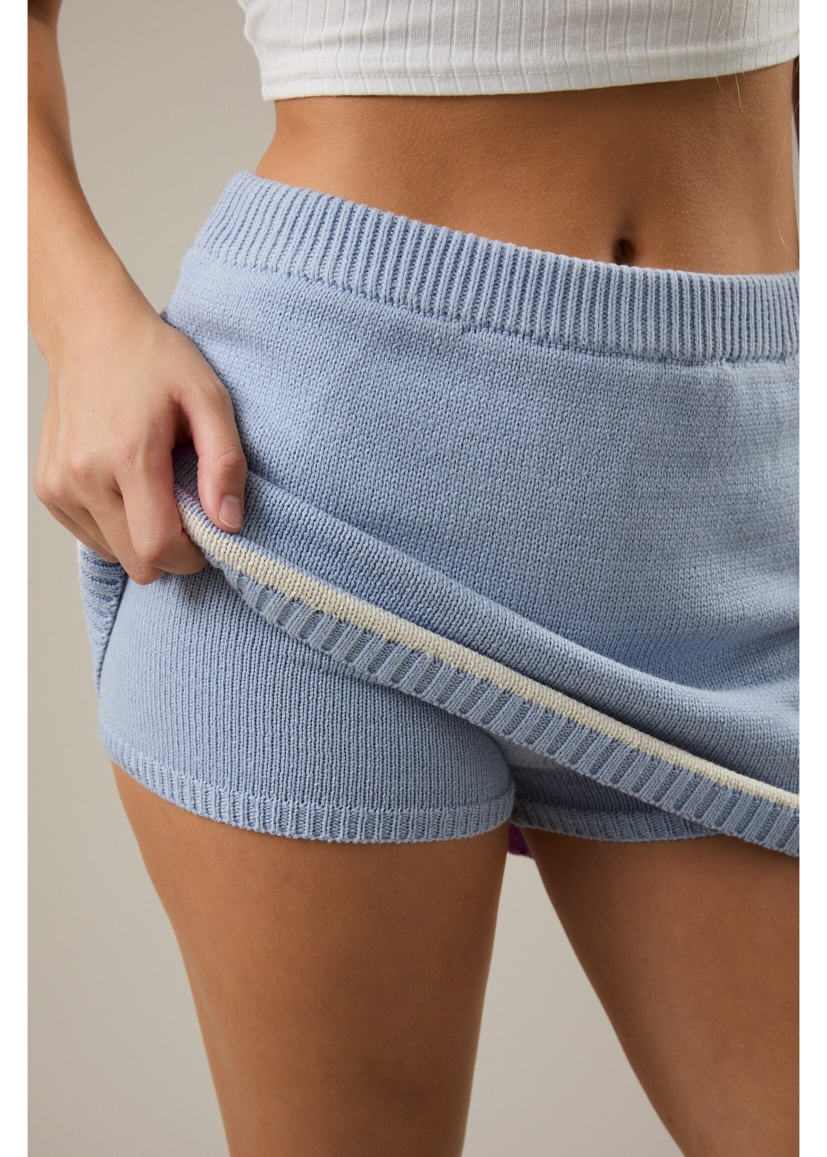 Le Lis Mid Waisted Striped Sweater Skort - IWS6328