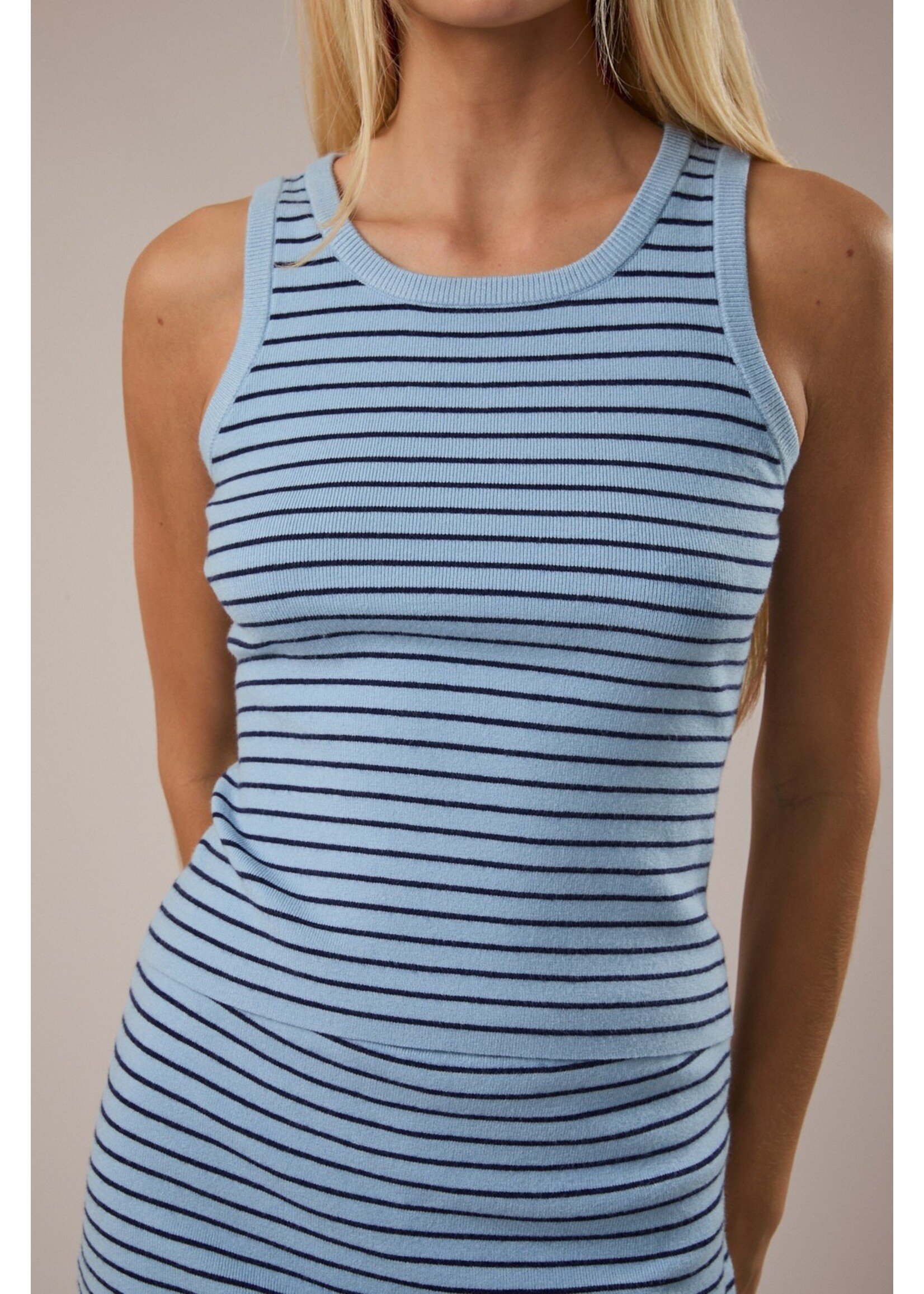 Le Lis Sleeveless Round Neck Striped Sweater Top - IWT6327