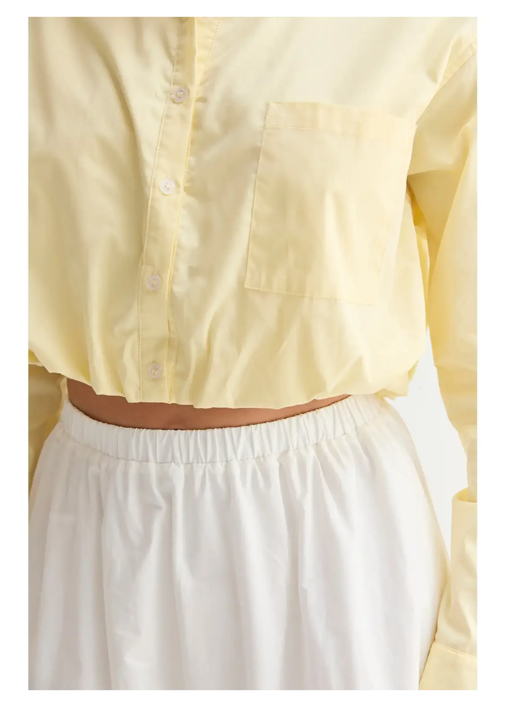 Crescent Demi Poplin Bubble Hem Semi Cropped Shirt - CT9734