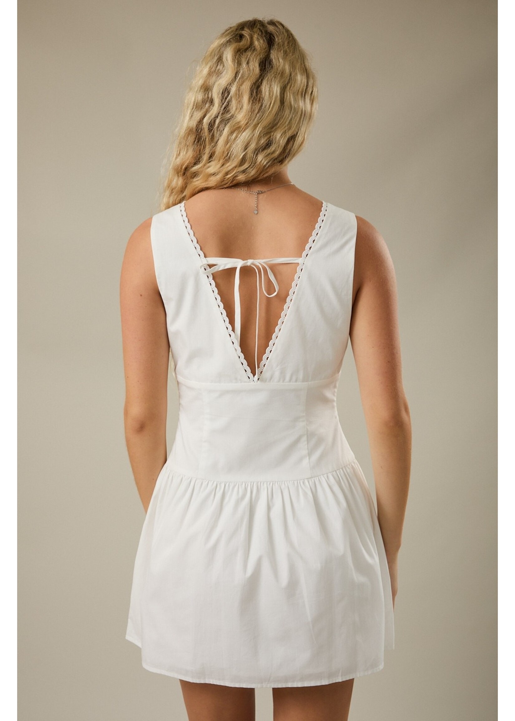 Le Lis V-Neckline Poplin Mini Dress with Trim Detail - PD7028