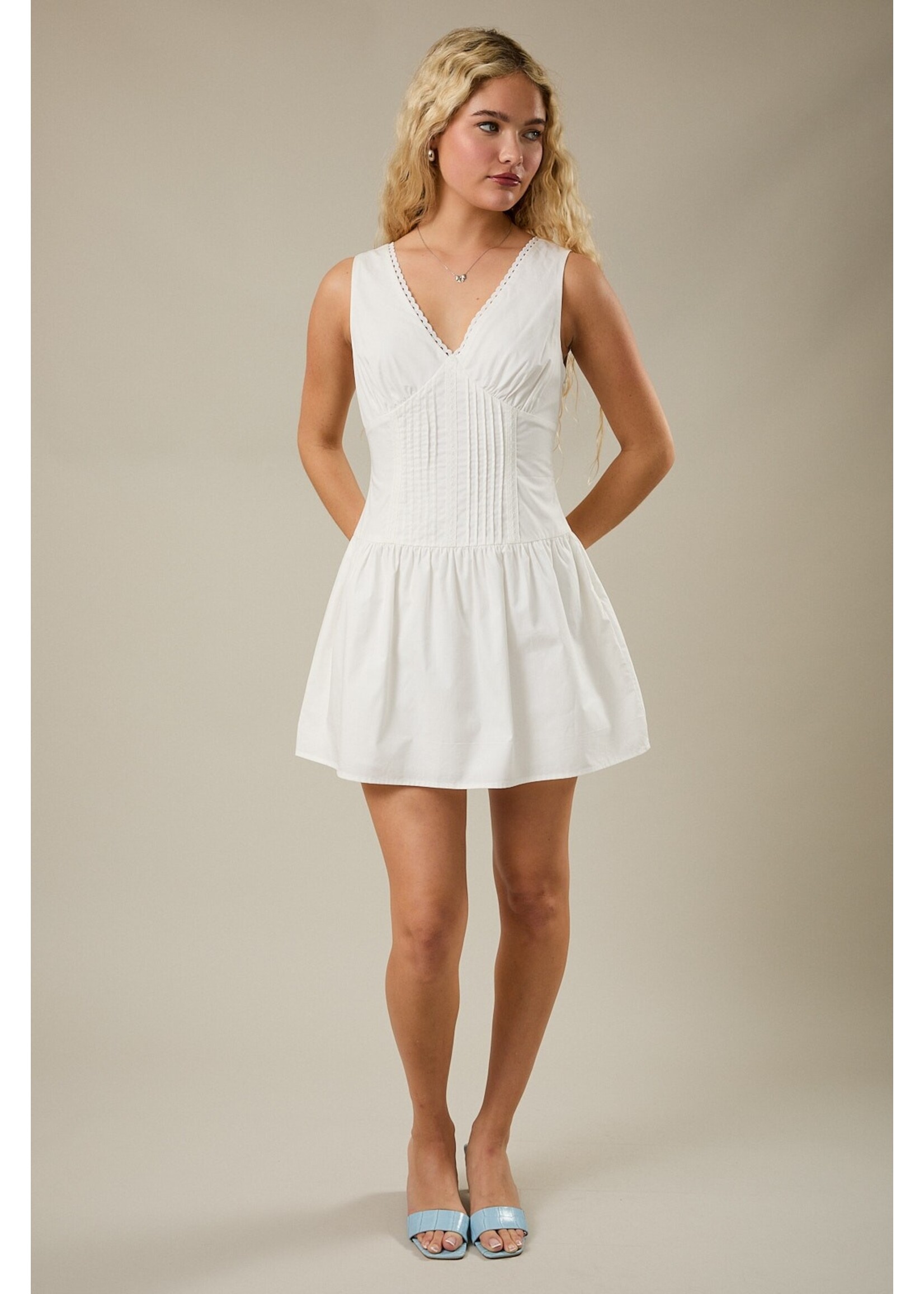Le Lis V-Neckline Poplin Mini Dress with Trim Detail - PD7028