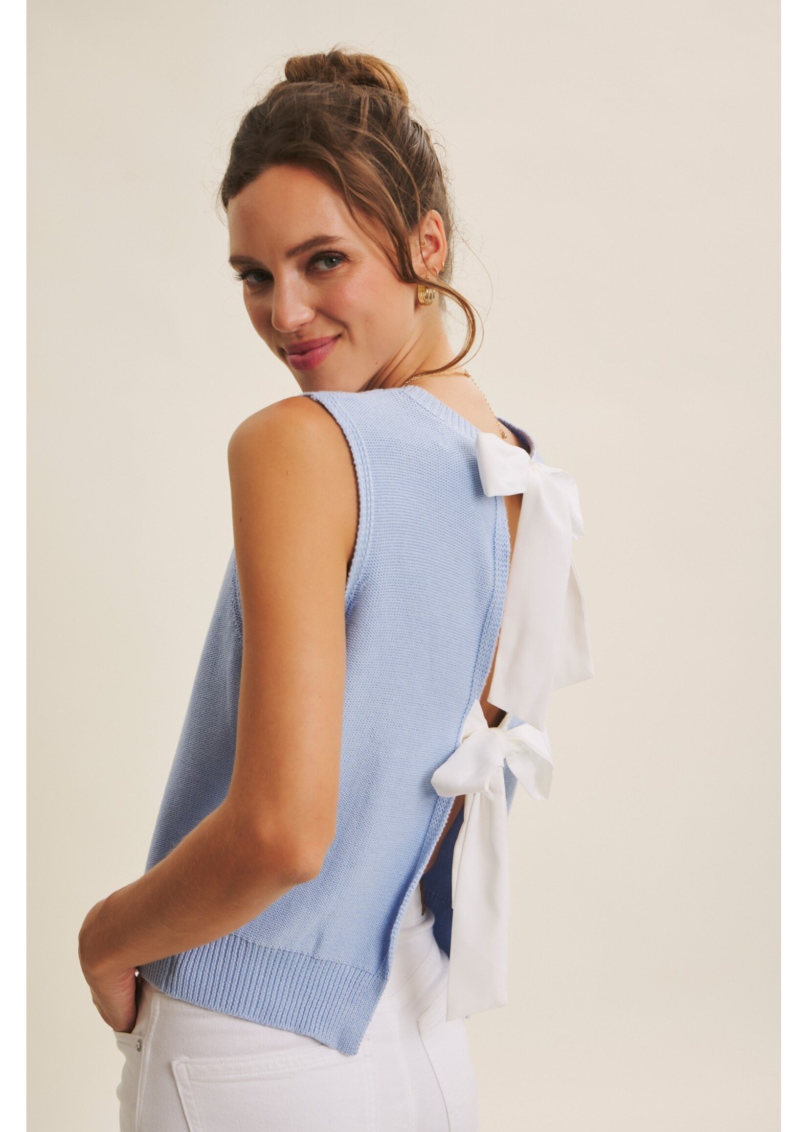 In February Unexpected Twist Contrast Bow Back Sweater Tank - J2877SW