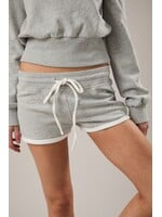 Le Lis Mid Rise Shorts - PP7004