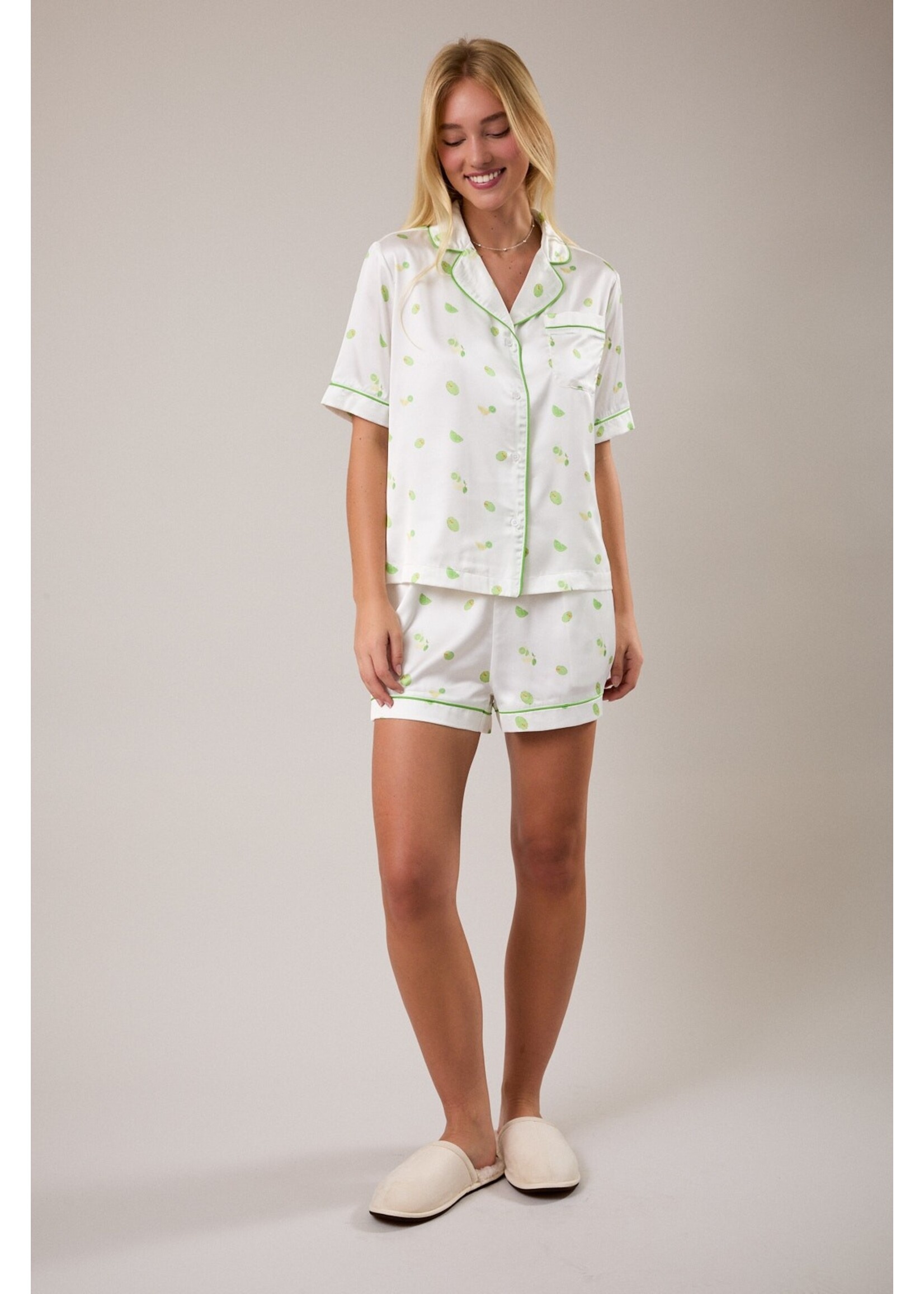Le Lis Short Sleeve Collared Pajama Shirt - IT6260