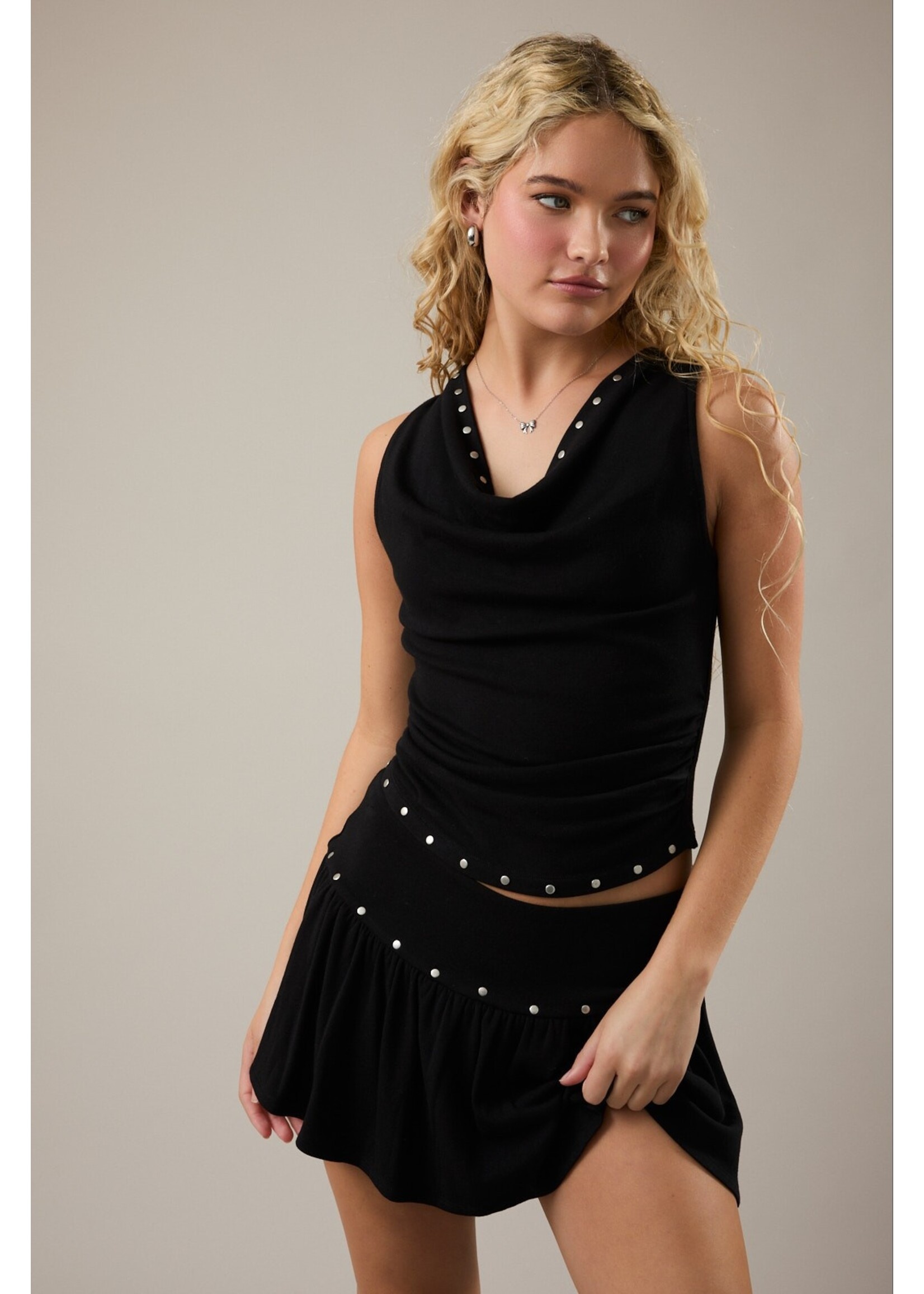 Le Lis Cowl Neck Stup Detail Ruched Top - PT7217