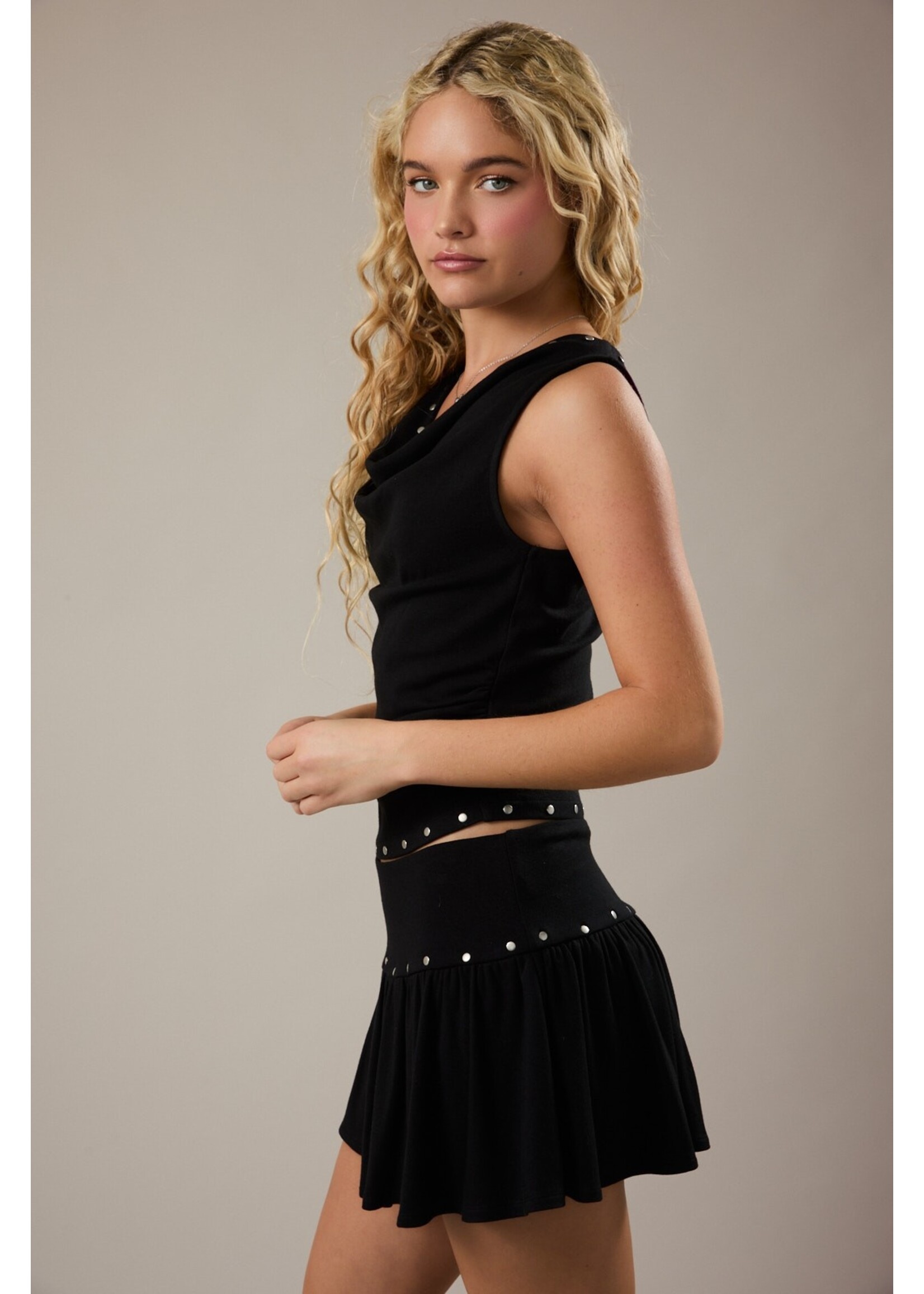 Le Lis Cowl Neck Stup Detail Ruched Top - PT7217