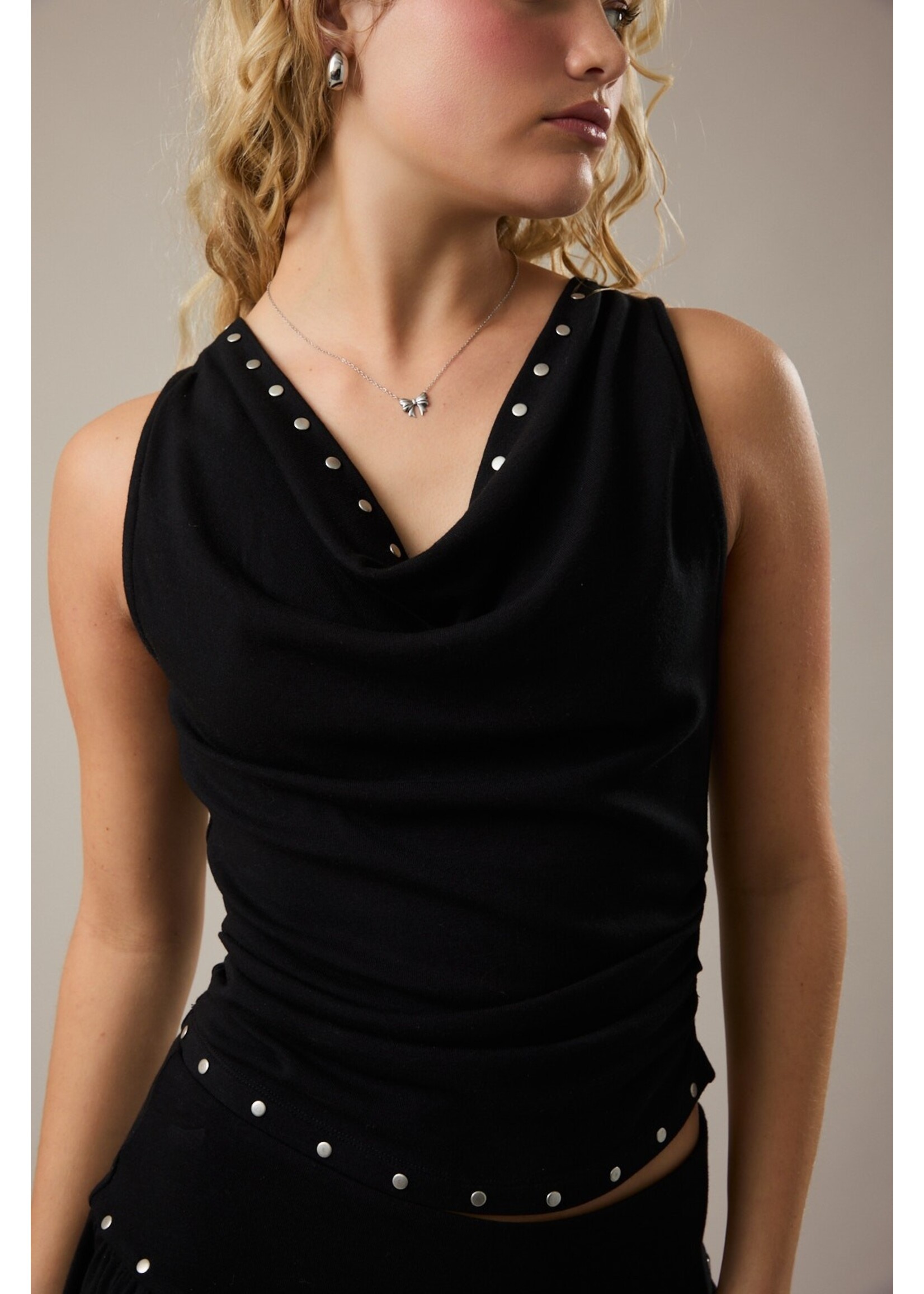 Le Lis Cowl Neck Stup Detail Ruched Top - PT7217