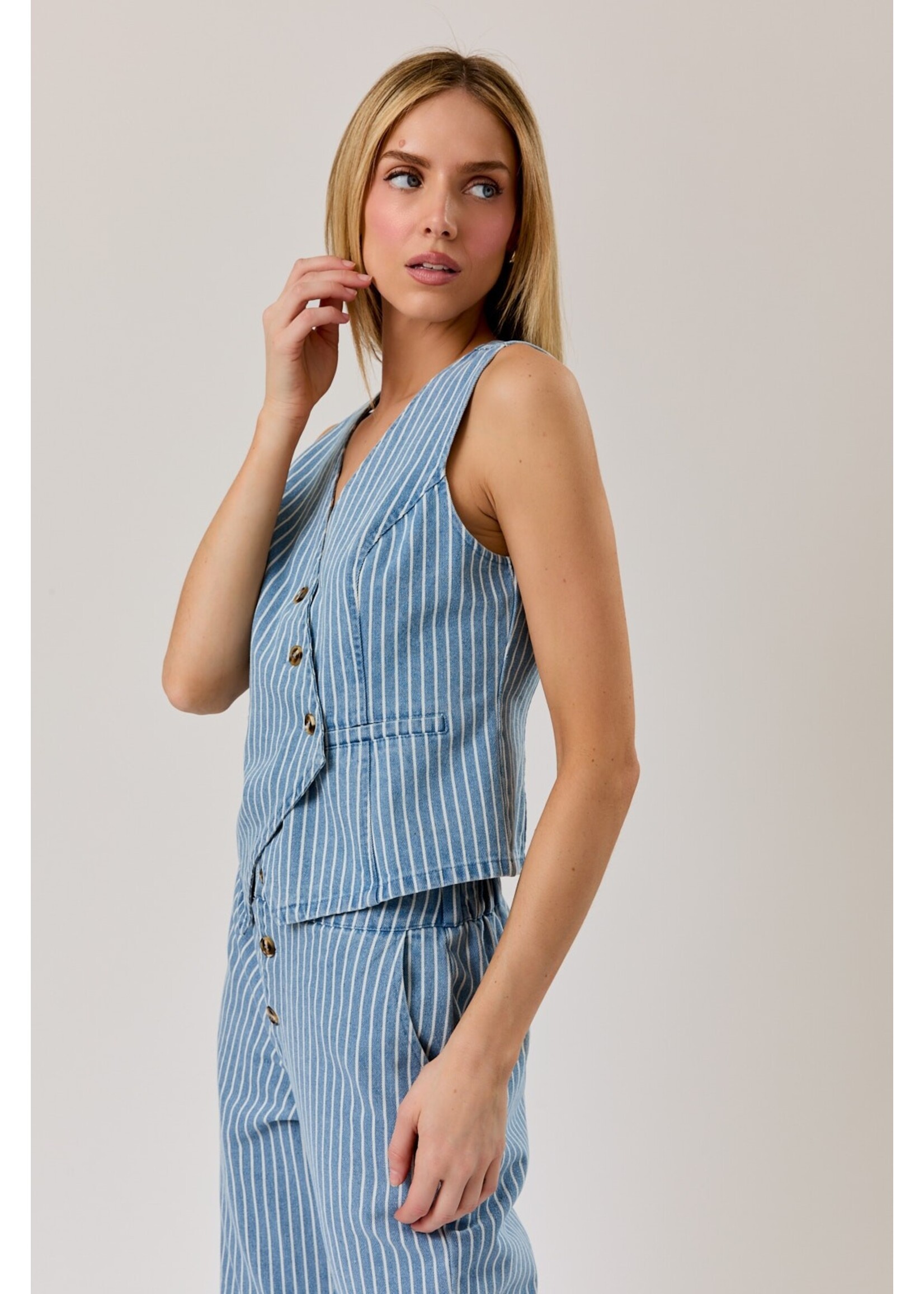 Sunday Edition U Neck Sleeveless Chilli Embroidered Ribbed Tank - MT20984