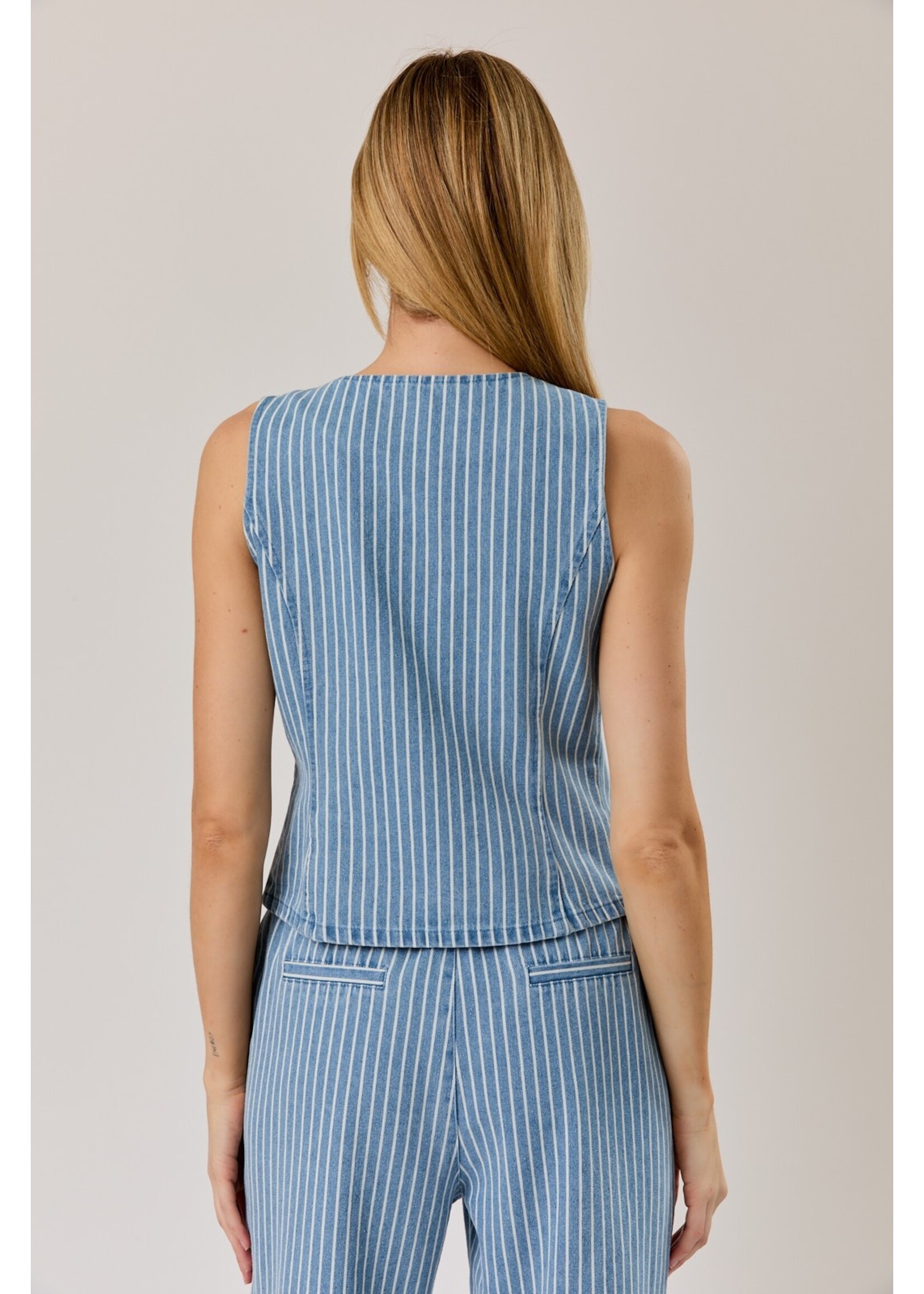 Sunday Edition U Neck Sleeveless Chilli Embroidered Ribbed Tank - MT20984