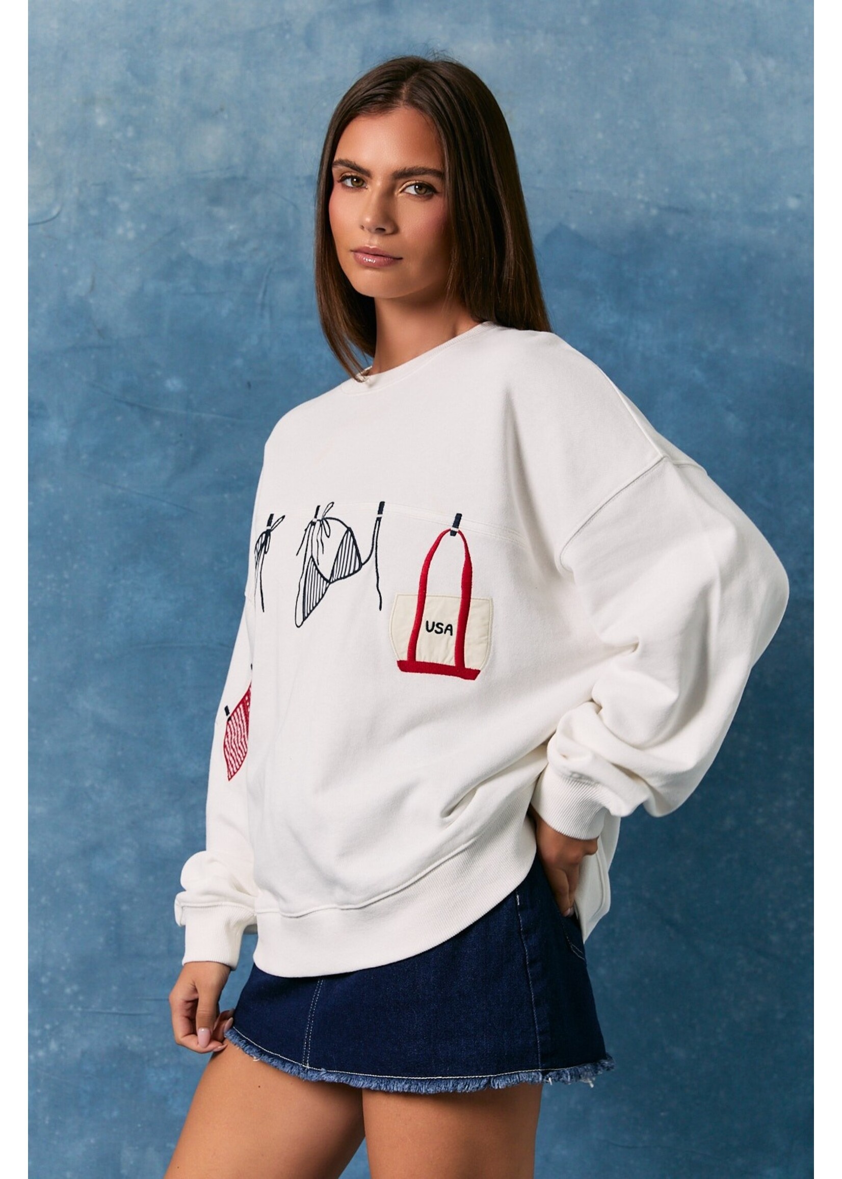 Le Lis Beach Graphic Sweatshirt - PT7286