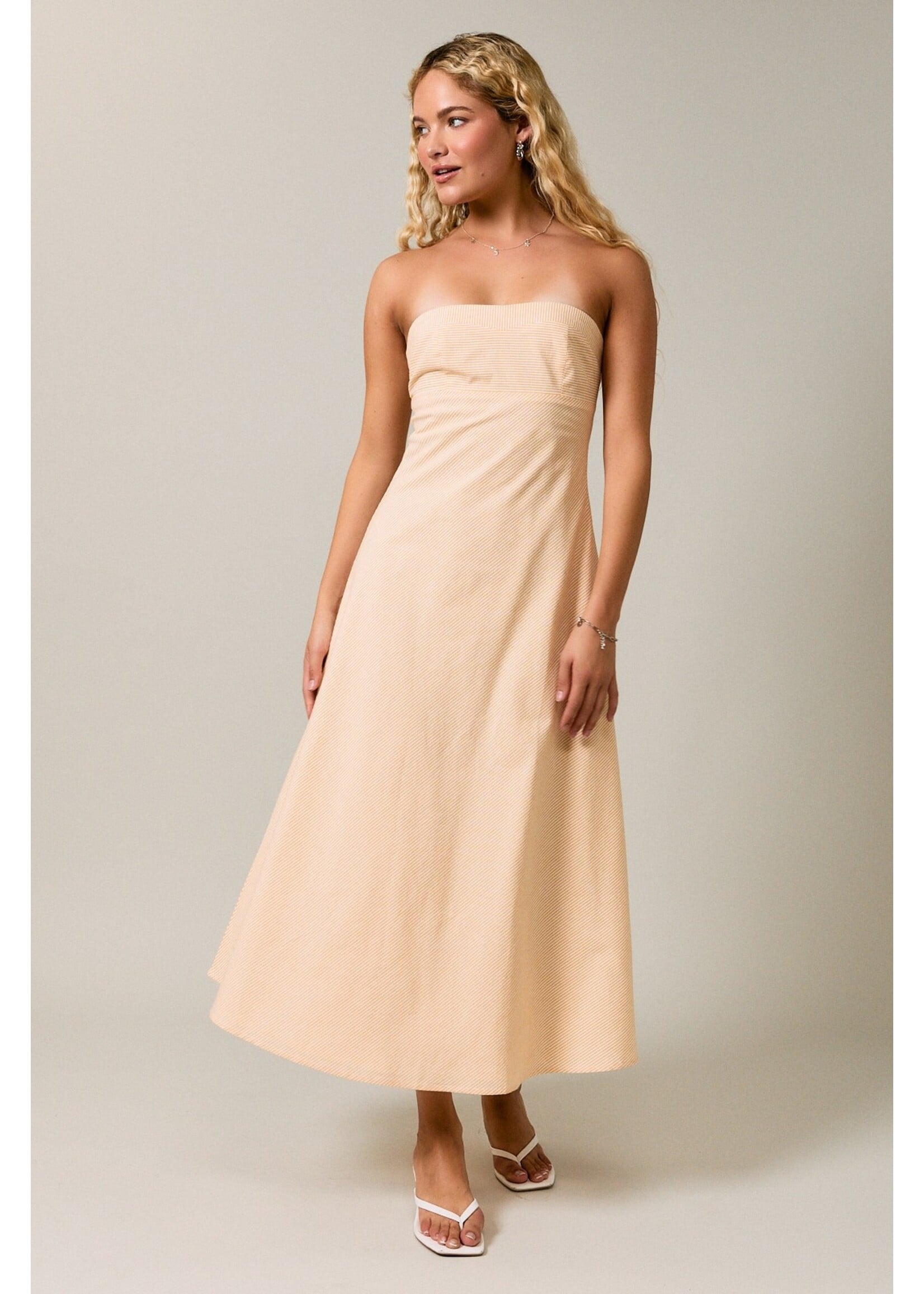 Le Lis Tube Flare Midi Dress - SD3828