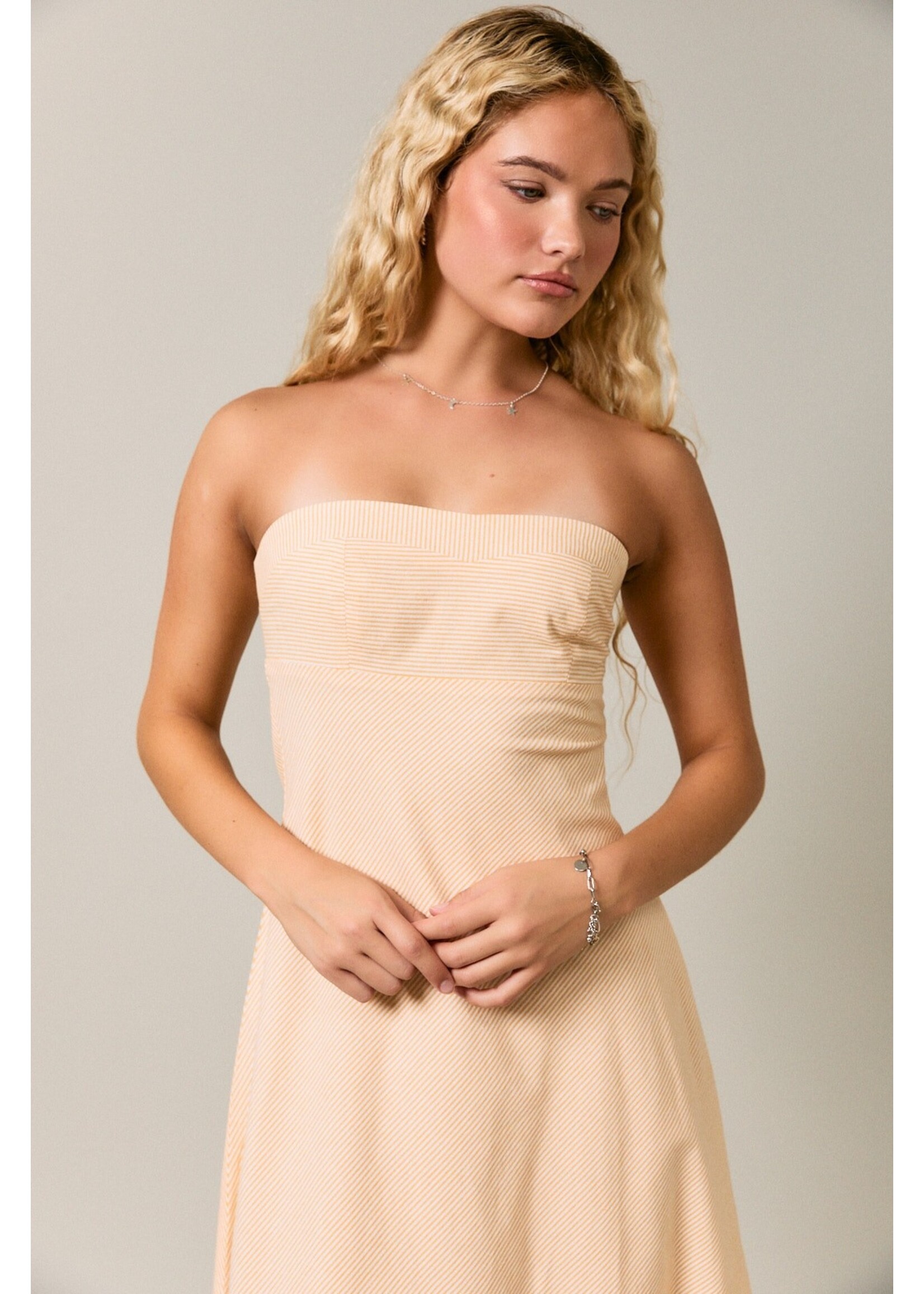Le Lis Tube Flare Midi Dress - SD3828