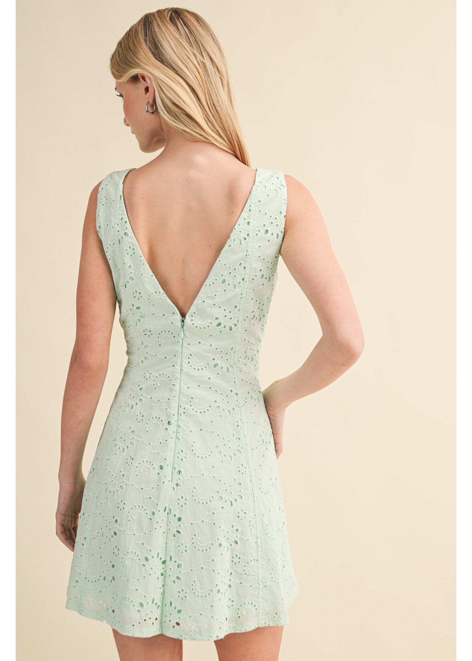 Klesis Eyelet V Shape Open Back Sleeveless A Line Mini Dress - ID10270