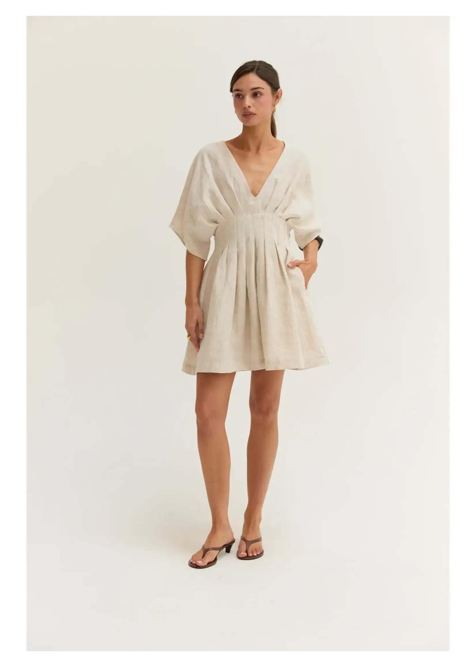 Crescent Thea Pleated Linen Maxi Dress - CD9813