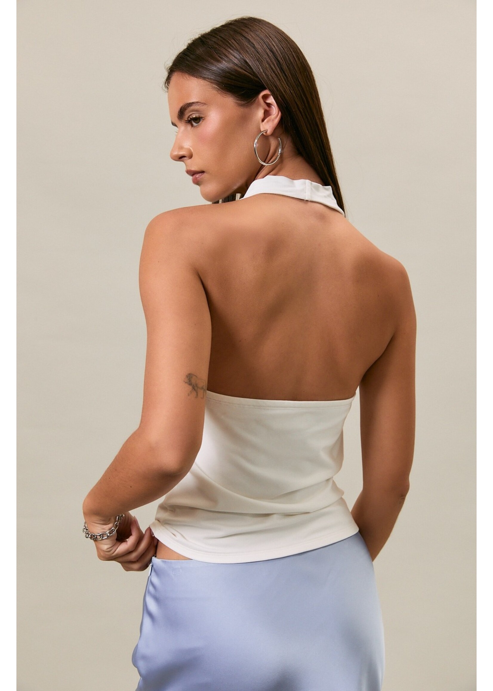 Le Lis Cowl Neck Ruched Halter Top - PT6557