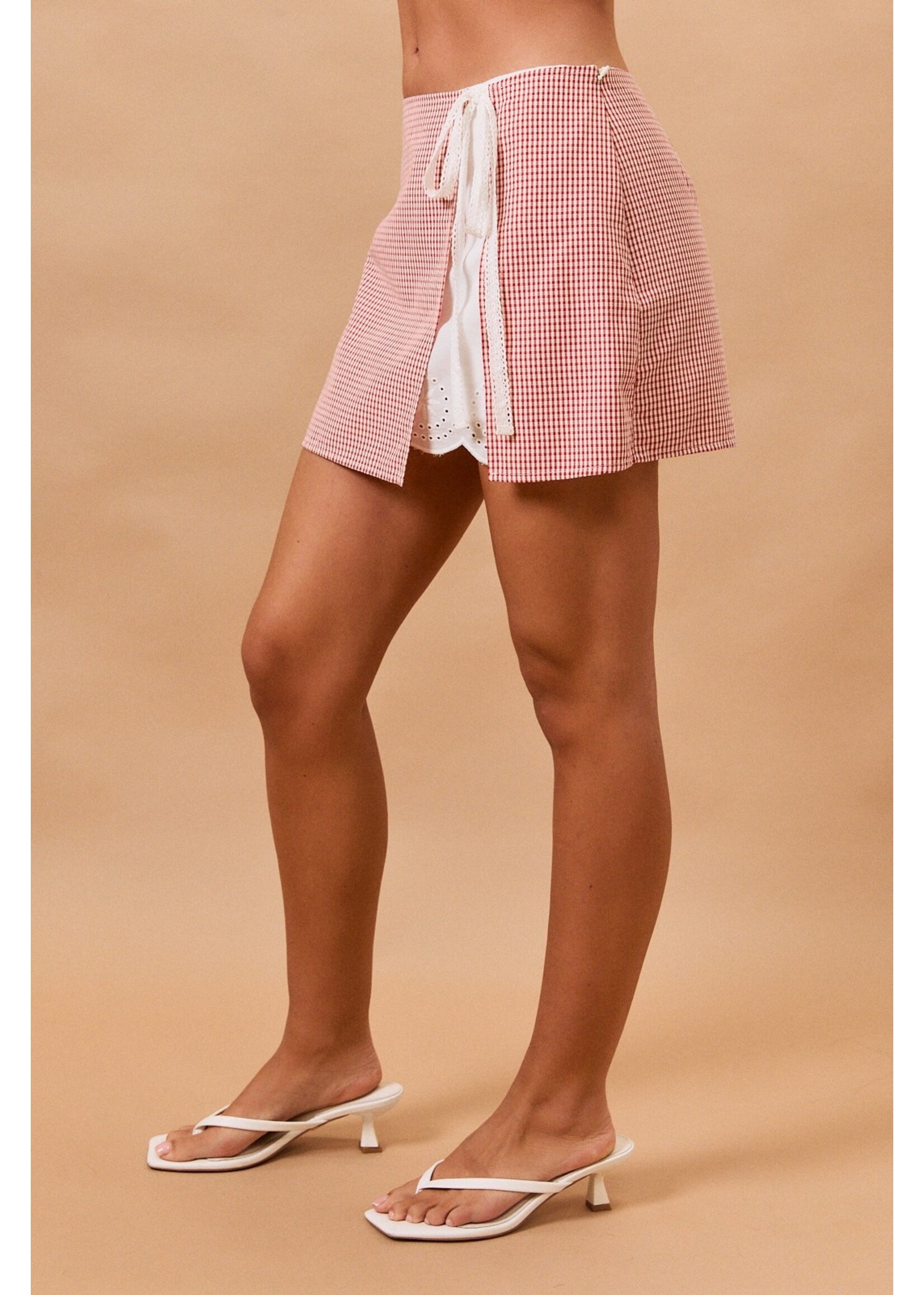 Le Lis Gingham Short with Lace - PS7365