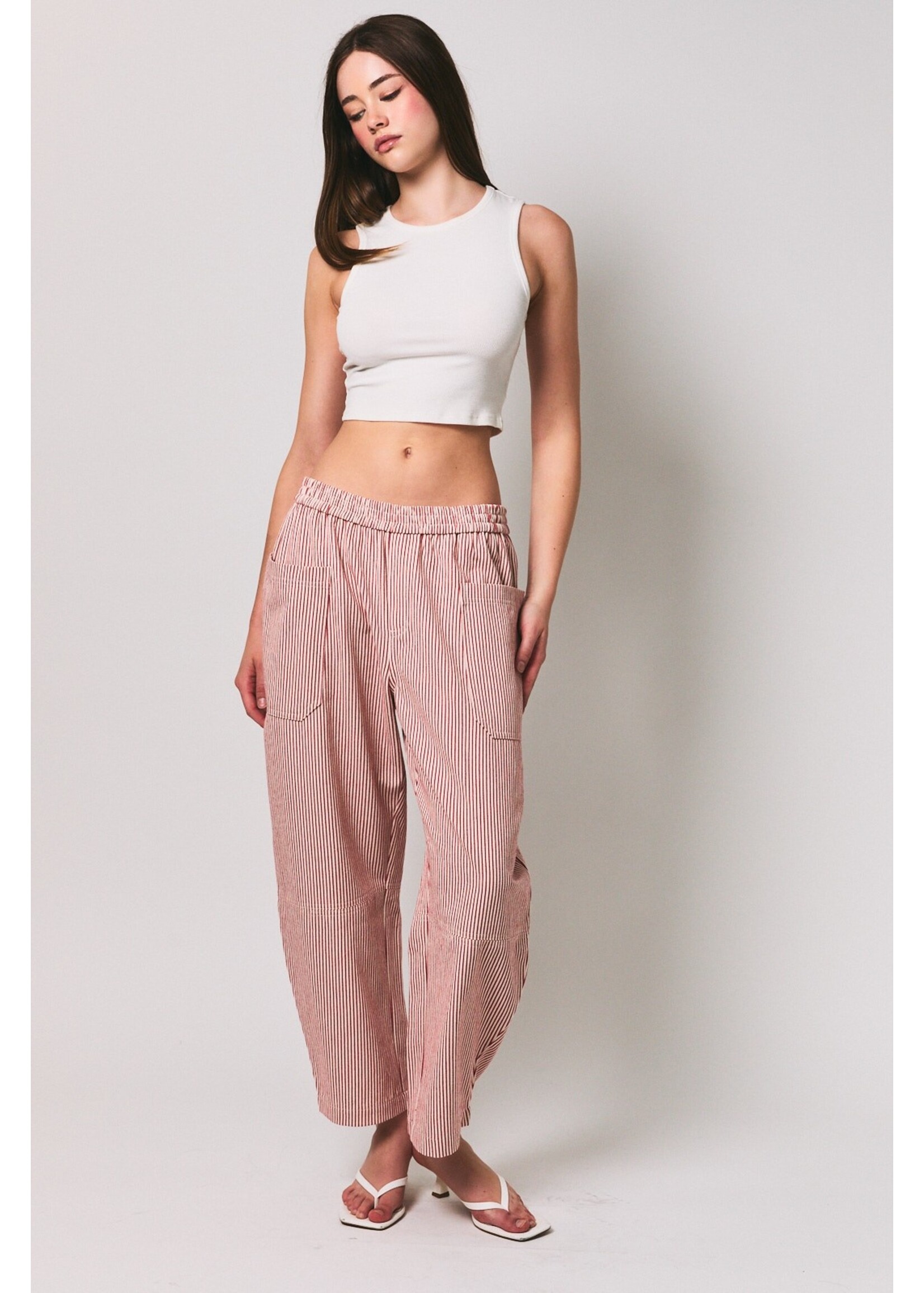 Le Lis Elastic Waist Big Pocket Detail Barrel Pants - SP3842