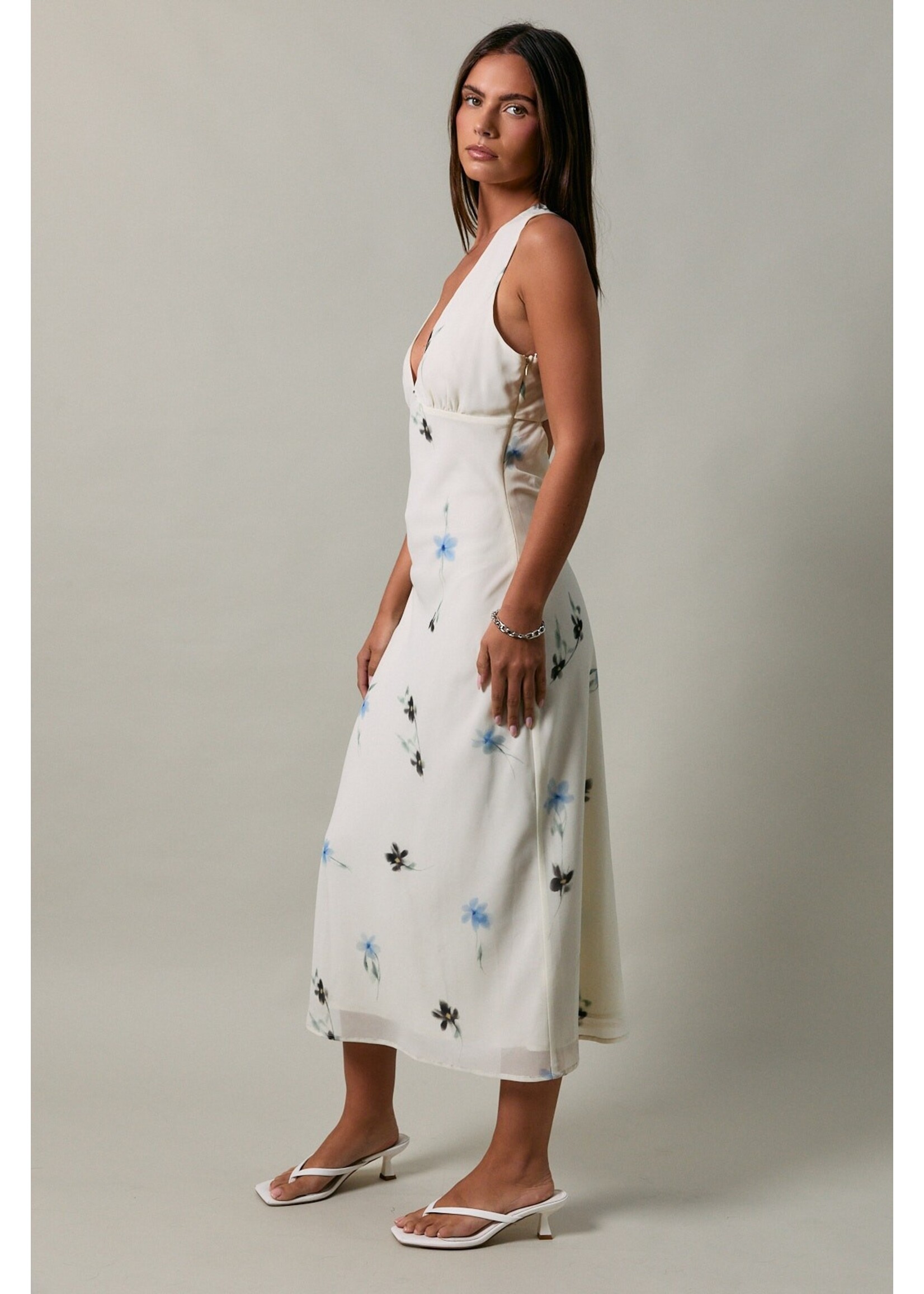 Le Lis Sleeveless V-Neck Open Bias Back Midi Dres - ID6762