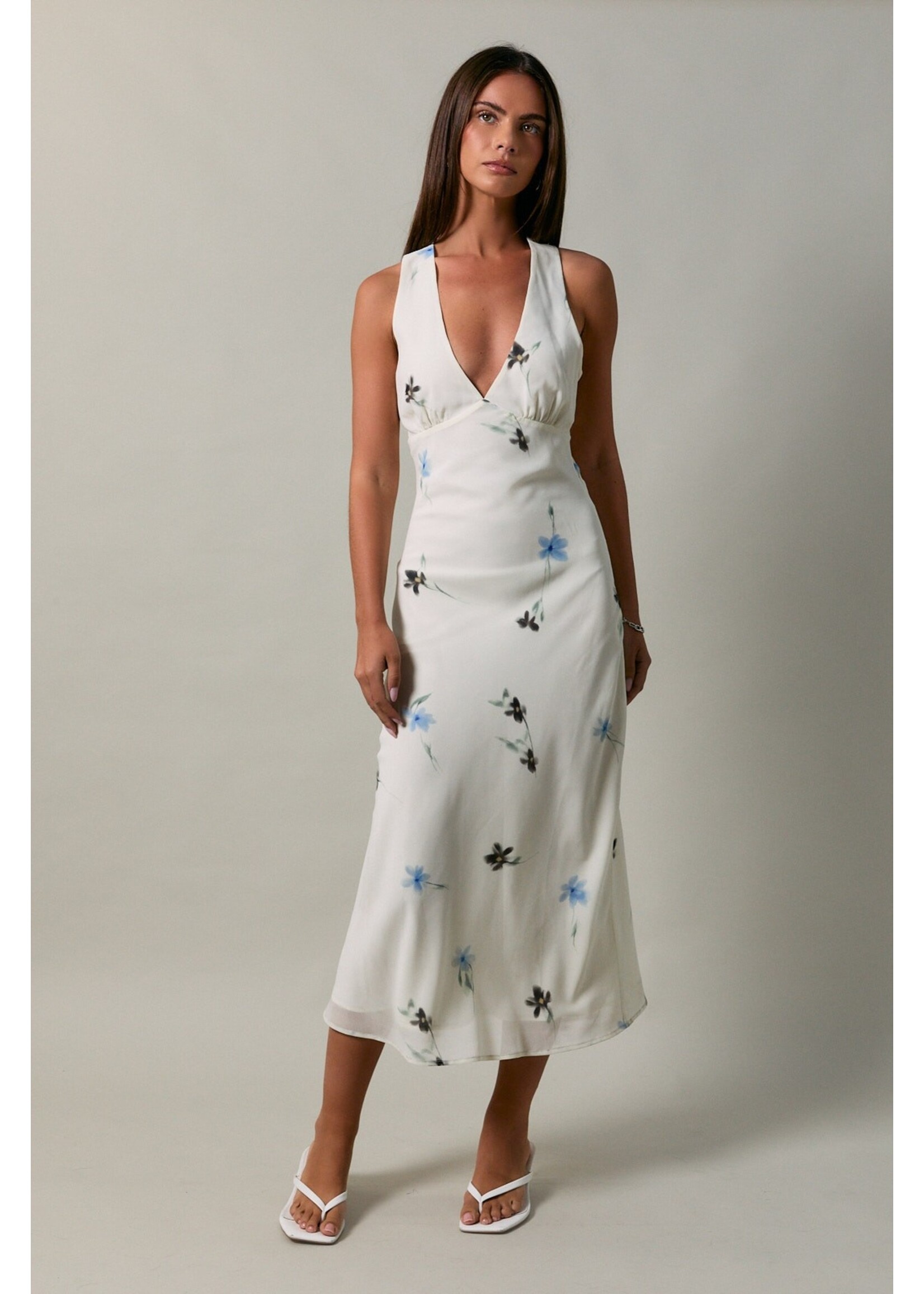 Le Lis Sleeveless V-Neck Open Bias Back Midi Dres - ID6762