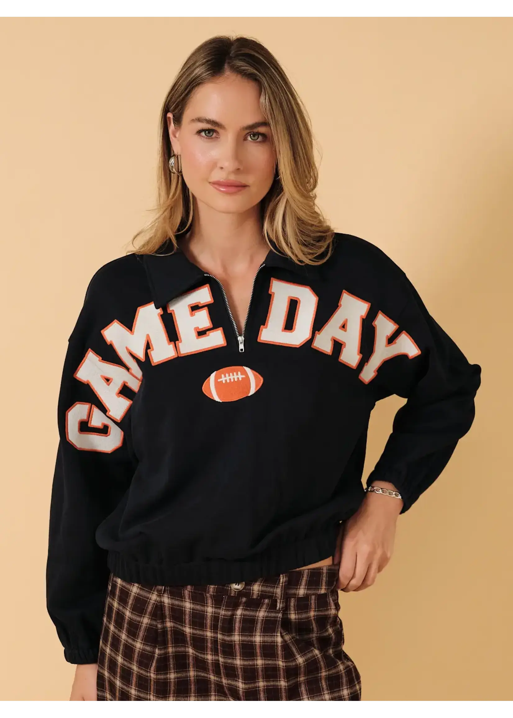 Sunday Edition Collared Long Sleeve "Game Day" Graphic Half Zip Up Sweatshirt - OT1057