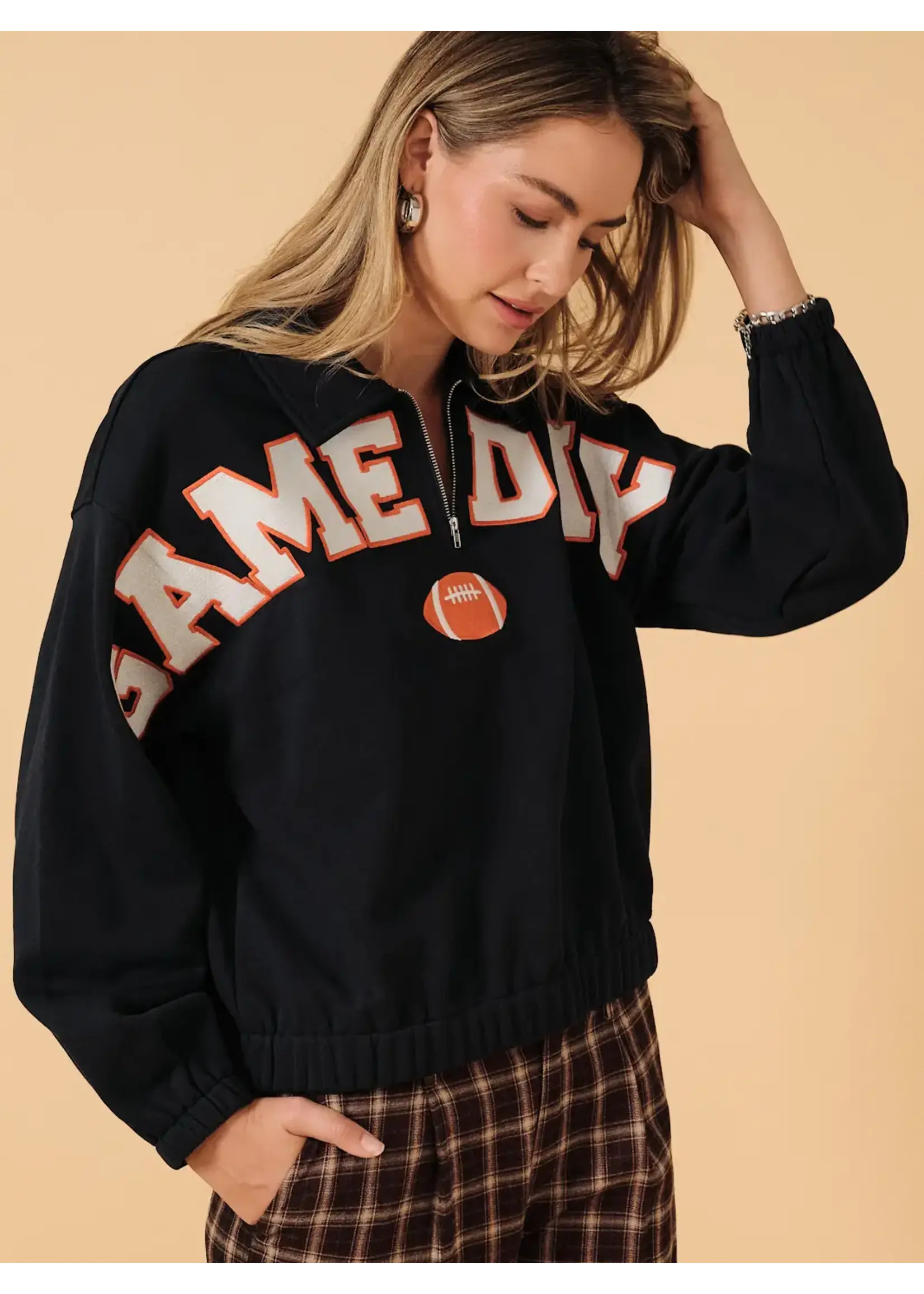 Sunday Edition Collared Long Sleeve "Game Day" Graphic Half Zip Up Sweatshirt - OT1057