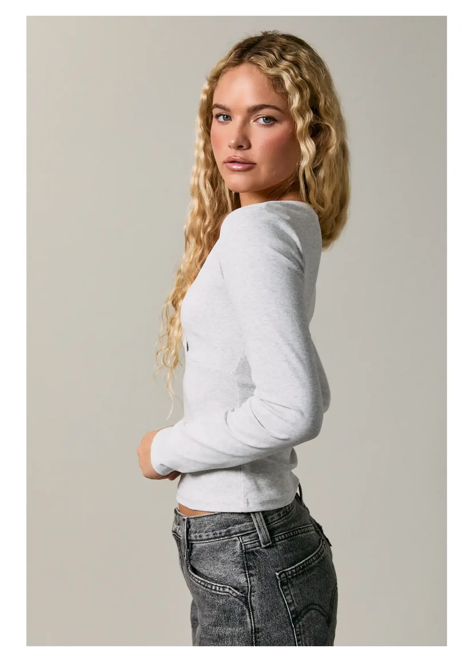 Le Lis Long Sleeve V-Neck Wrap Top - IT6791