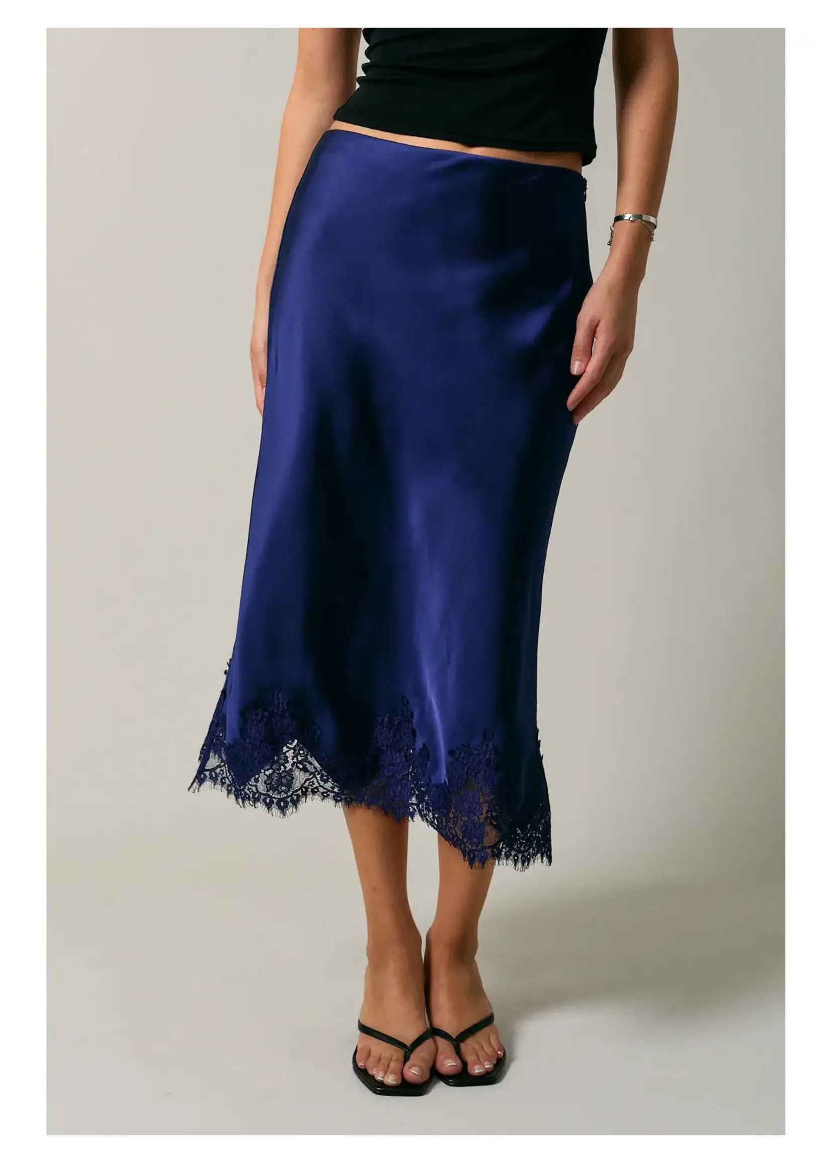 Le Lis Lace Trim Bias Cut Midi Skirt - SS3534