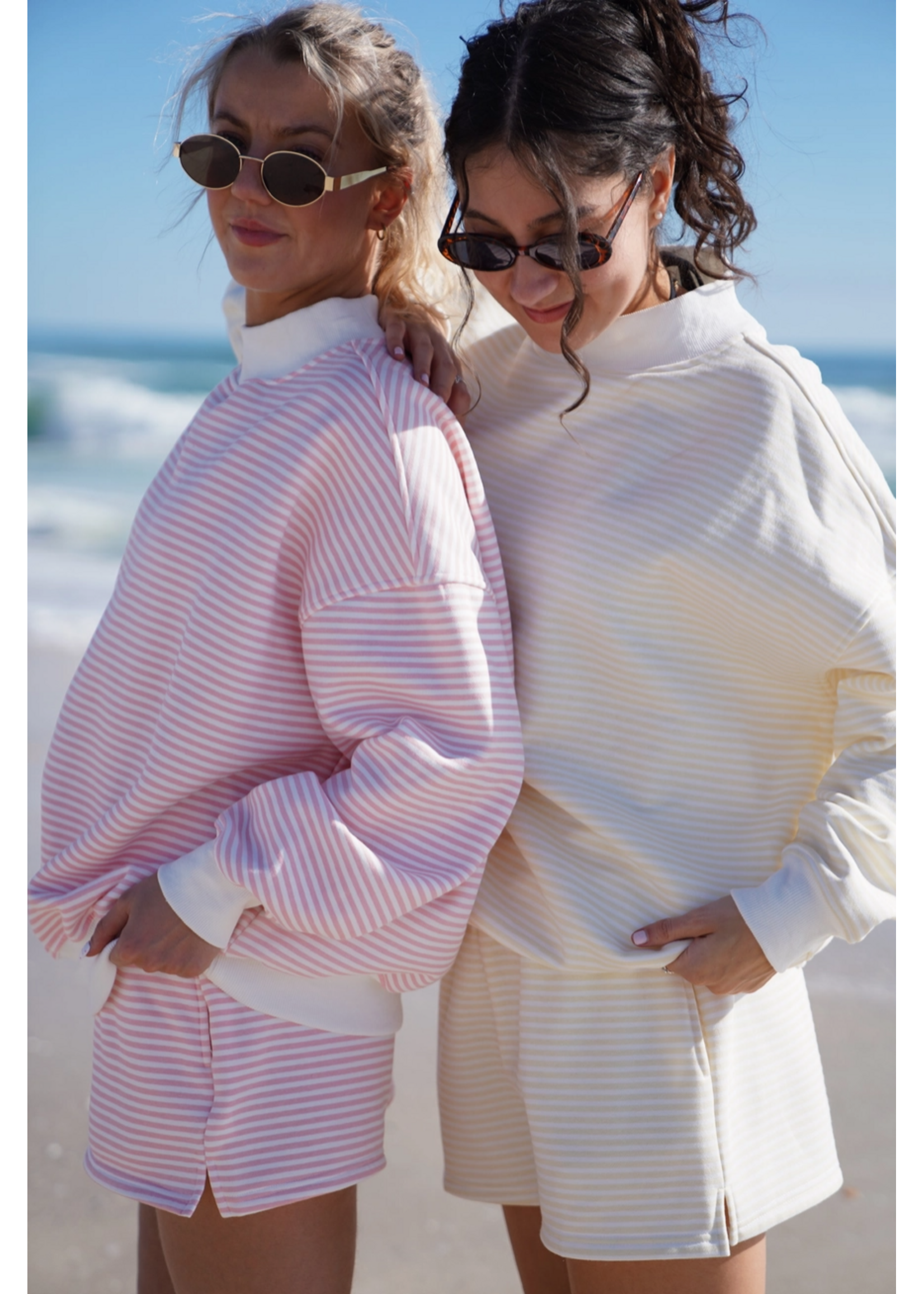 Sunkissed Coconut Big Striped Mockneck Sweatshirt - Skumockneck