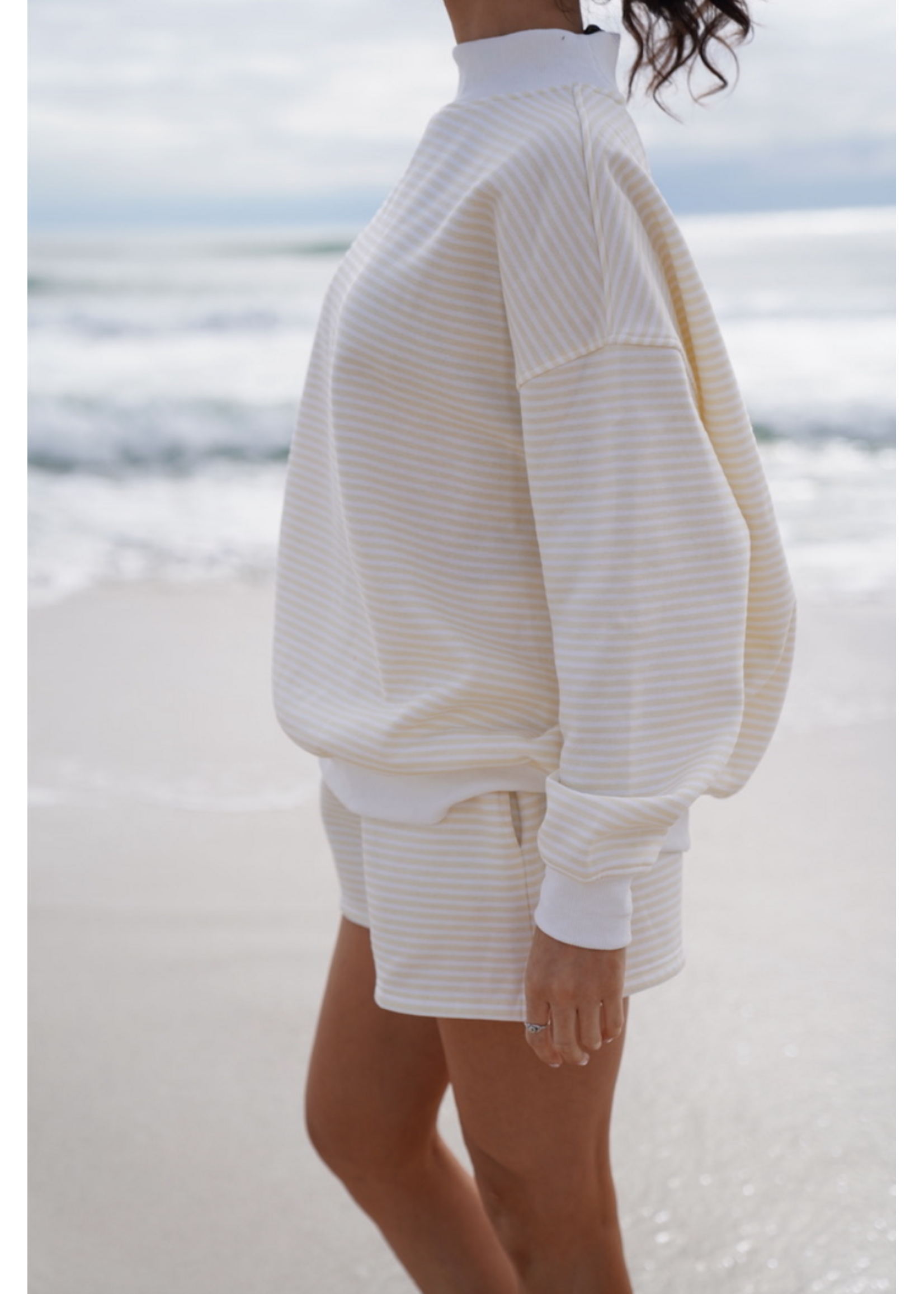 Sunkissed Coconut Big Striped Mockneck Sweatshirt - Skumockneck