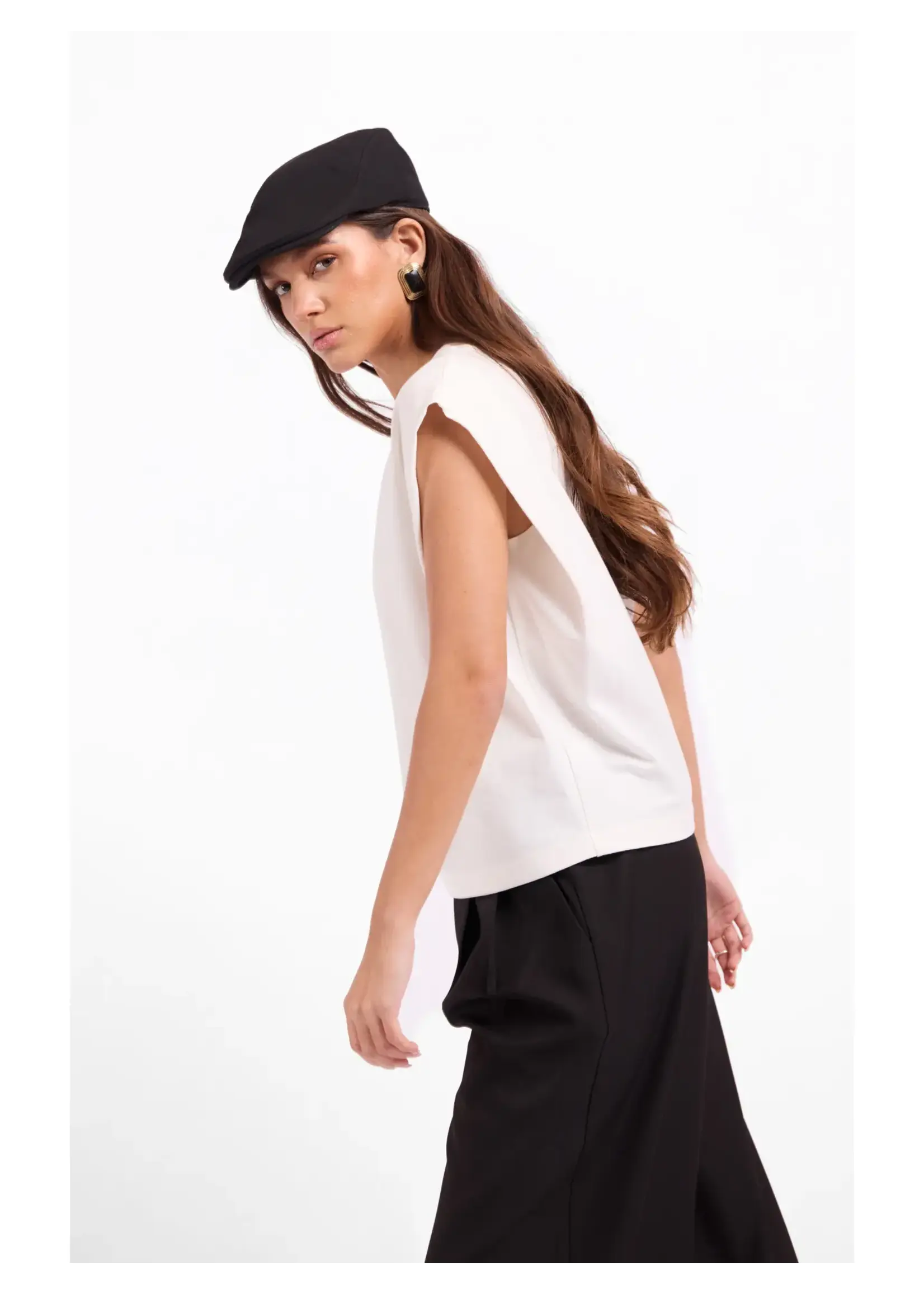 Sage The Label Charity Muscle T-Shirt - LJ3204
