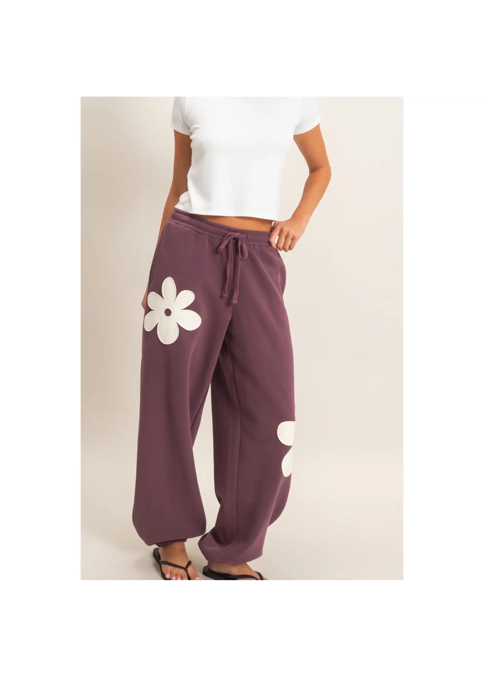 HYFVE Floral Applique Drawstring Jogger Pants - DZ26F308