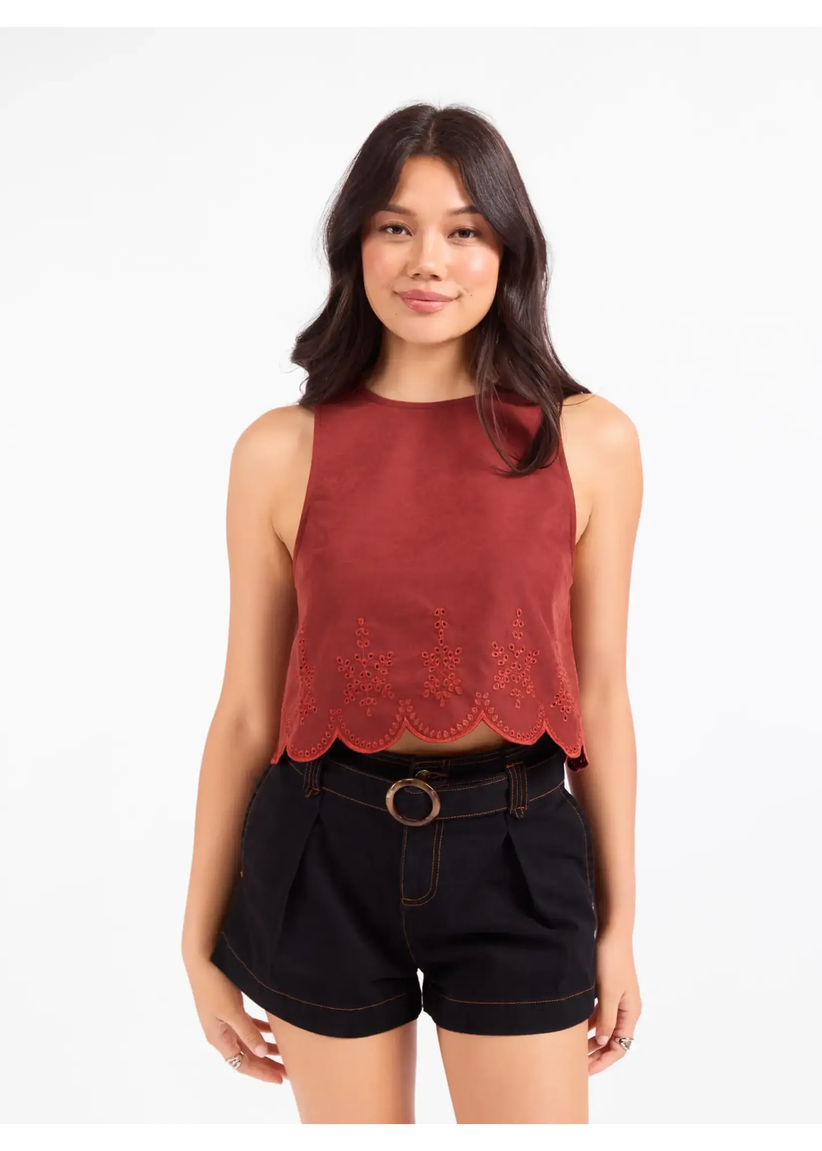 Sadie & Sage Tea Garden Scallop Hem Top - AJ3104