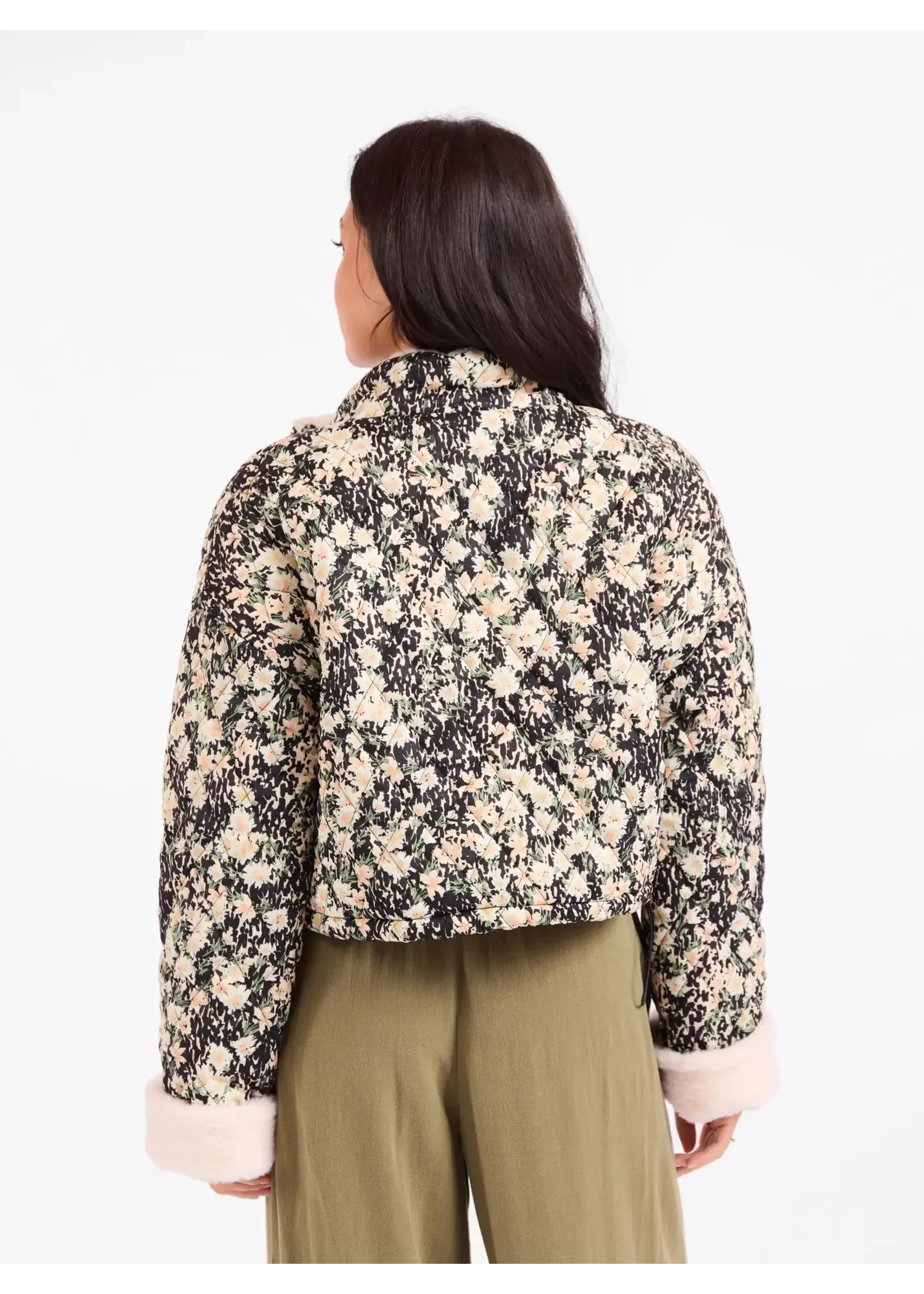 Sadie & Sage Painted Fields Quilted Sherpa Lined Jacket - AJ3511