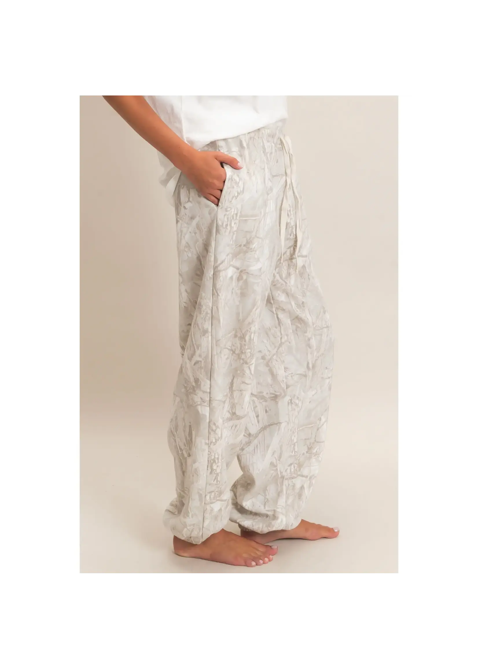 HYFVE Tree Camouflage Print Jogger Pants - DZ26E790