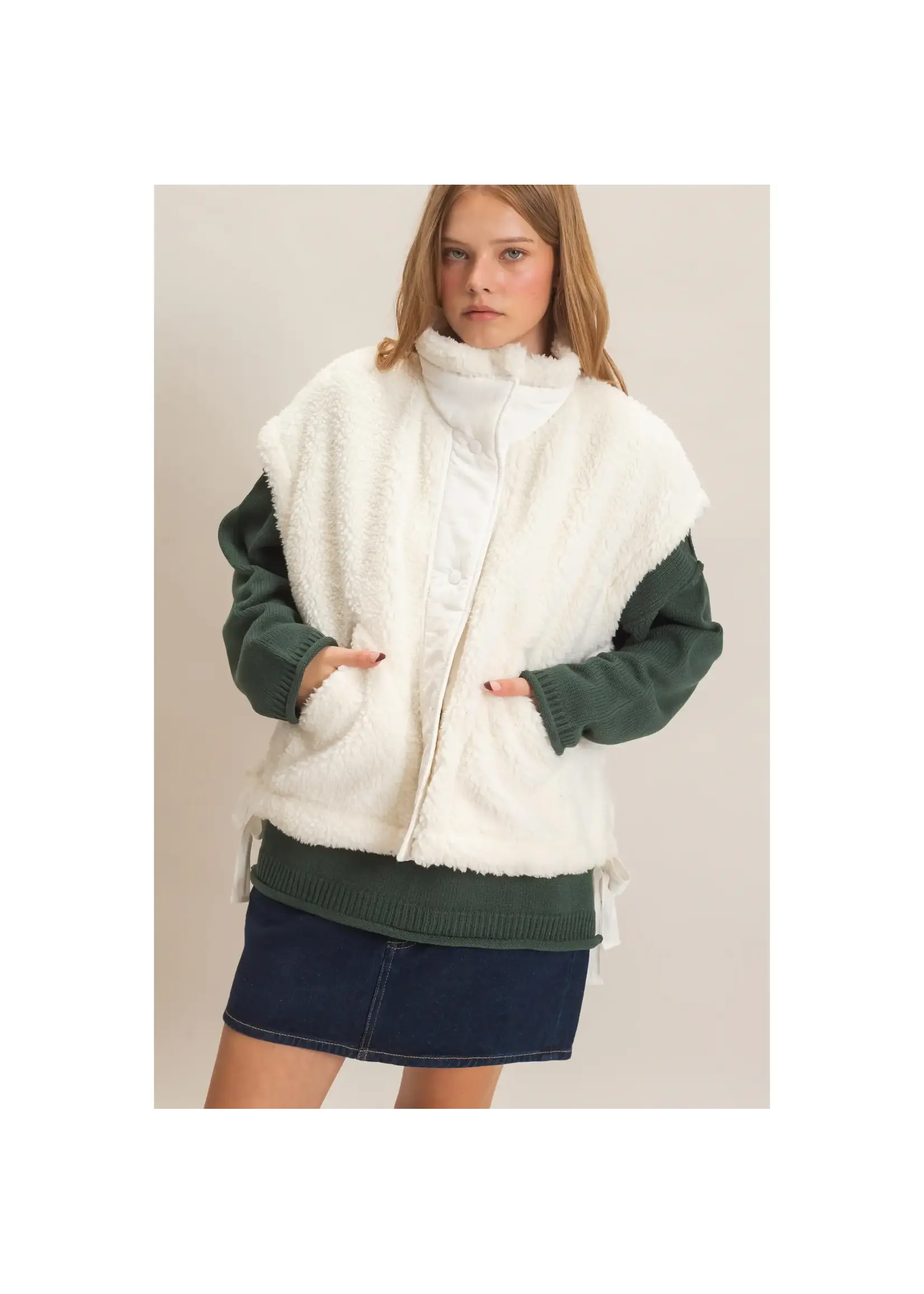 HYFVE Sherpa Vest with Snap Closure - HF26F131-D