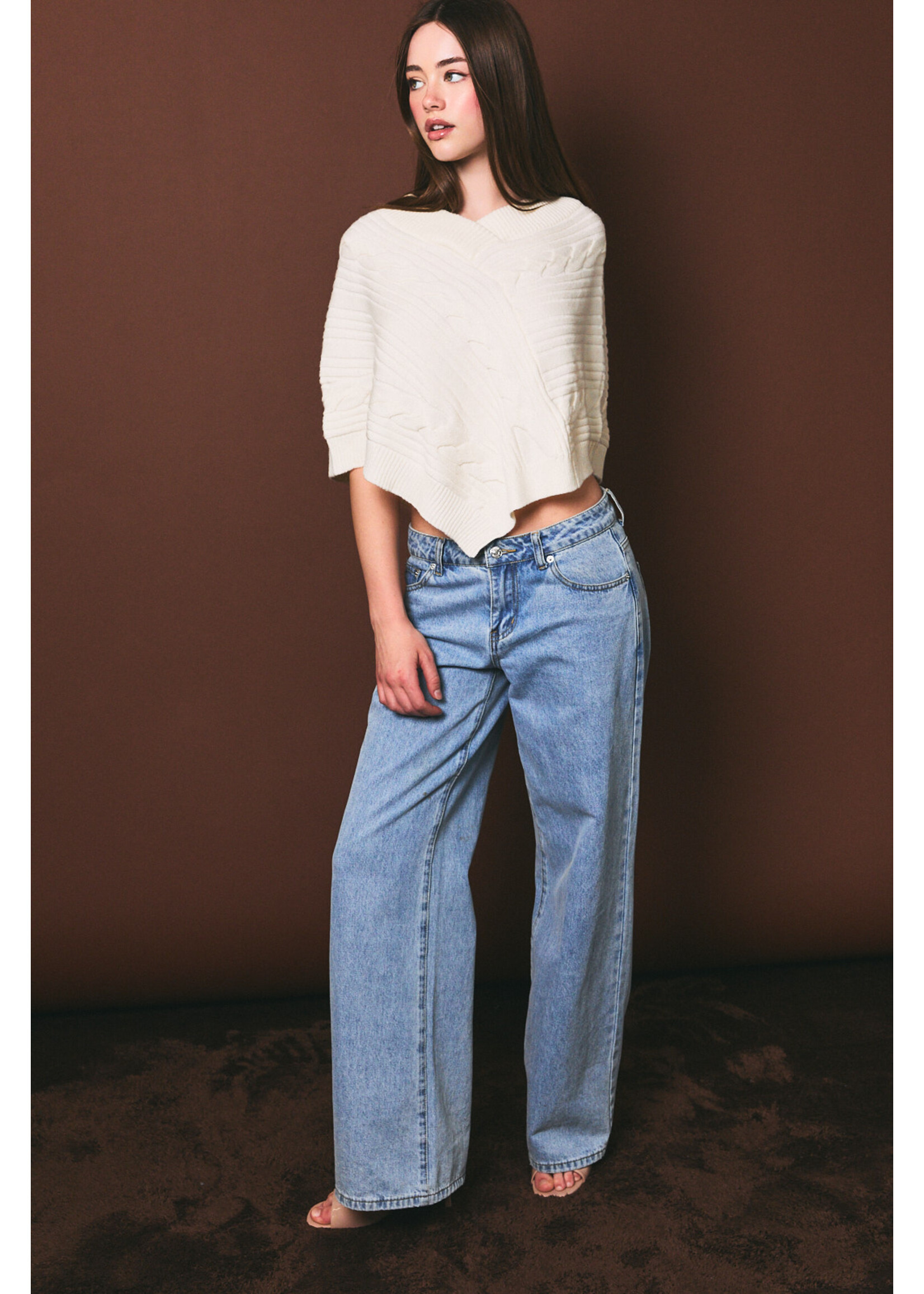 Le Lis Cable Knit Poncho - PWT7407