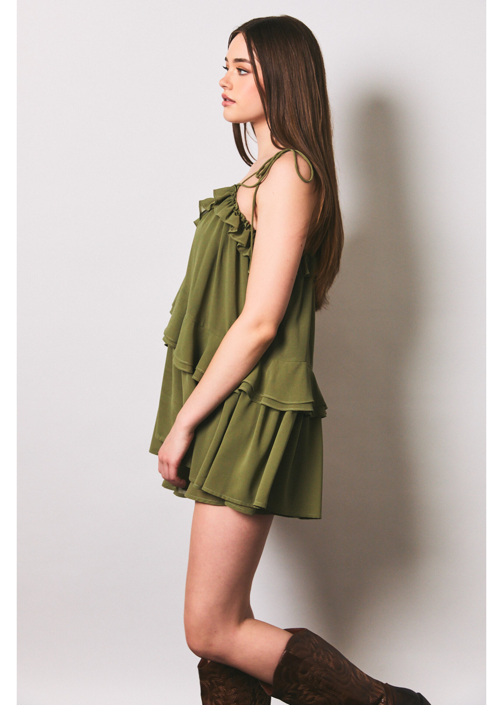 Le Lis Ruffle Flare Romper - SM3184
