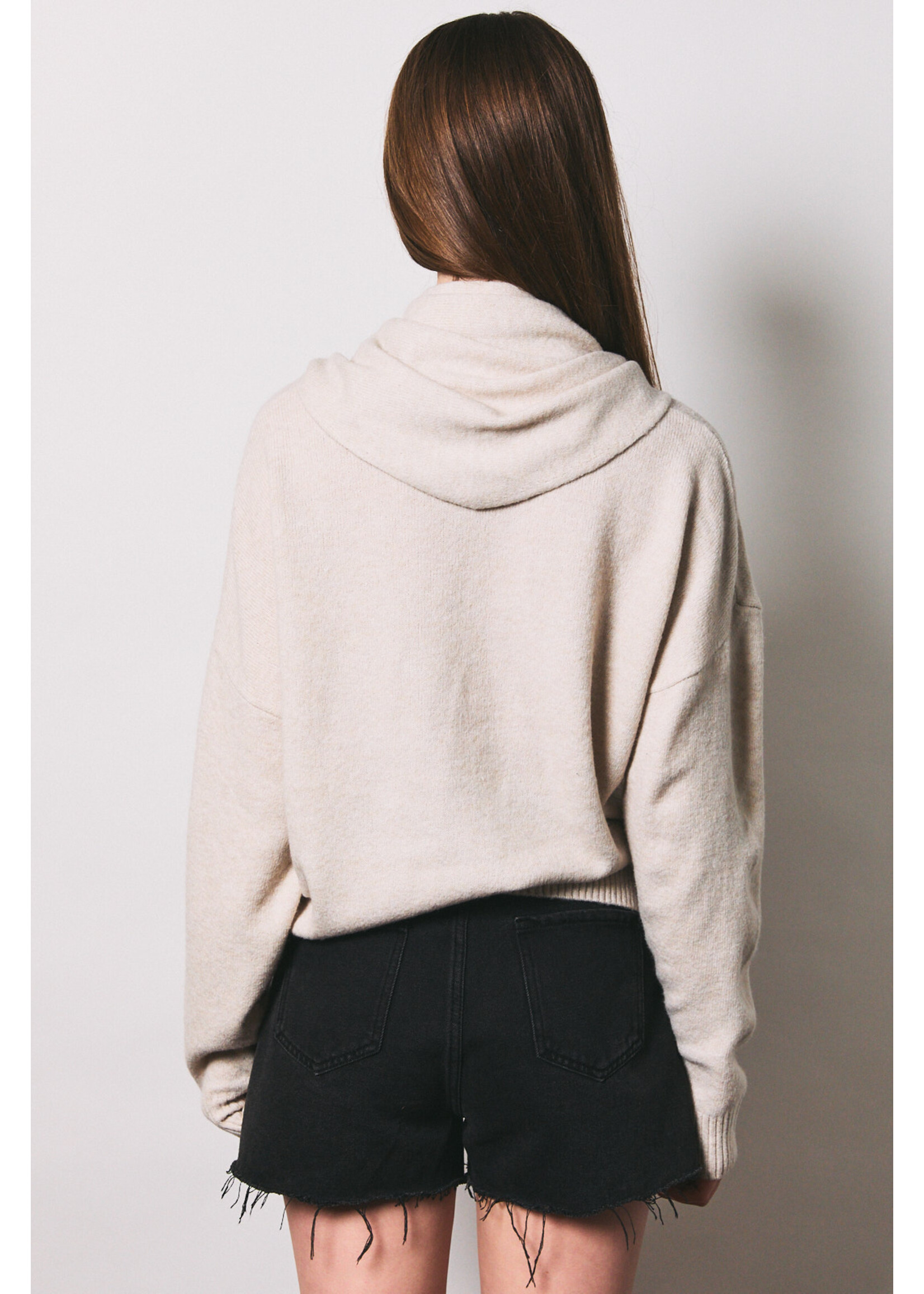 Le Lis Crew Neck Sweater with Scarf - IWT6800