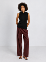 Molly Bracken Knitted Sleeveless Sweater - EL926EN