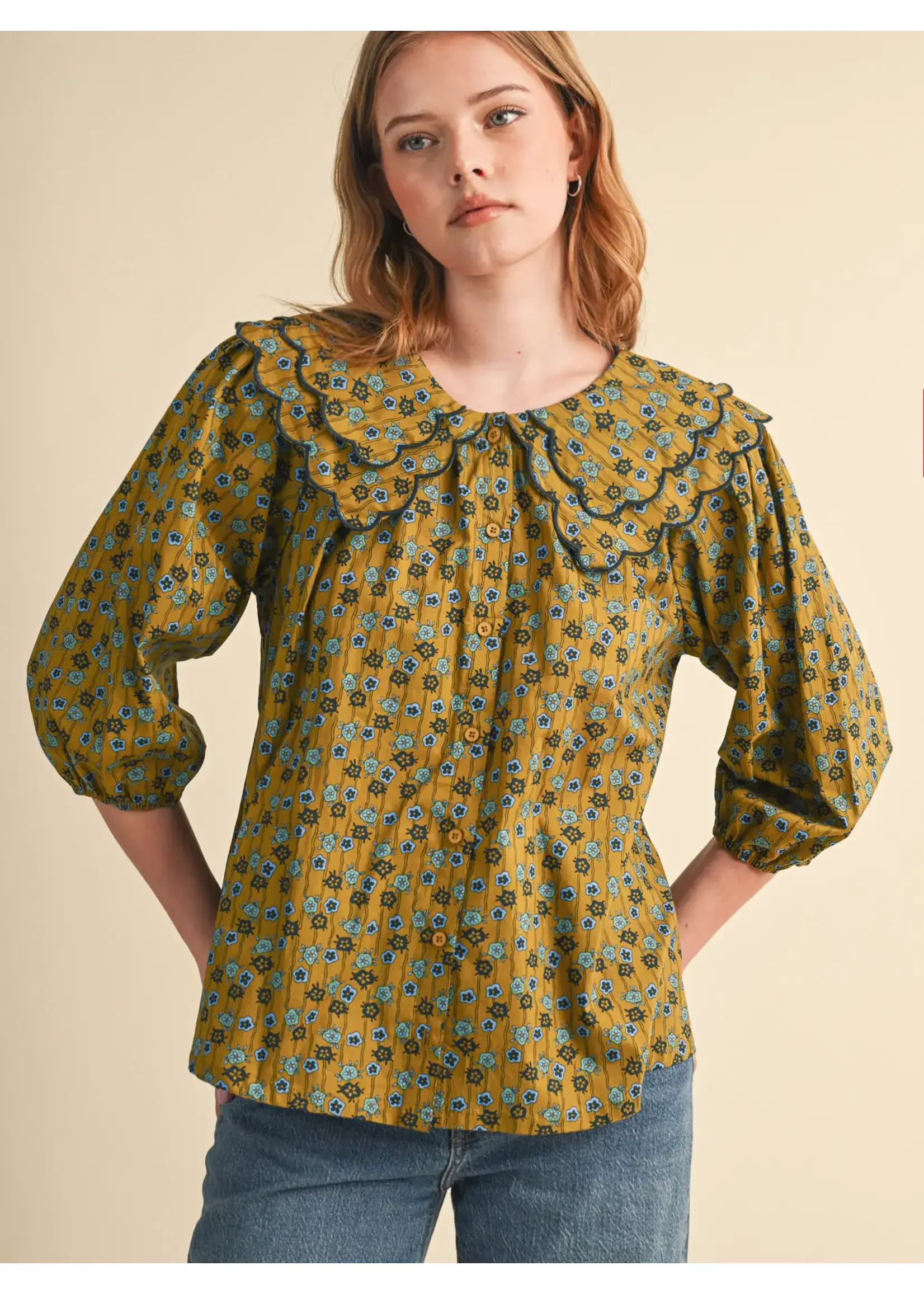 &Merci Scallop Collar Print Blouse - MTP4964