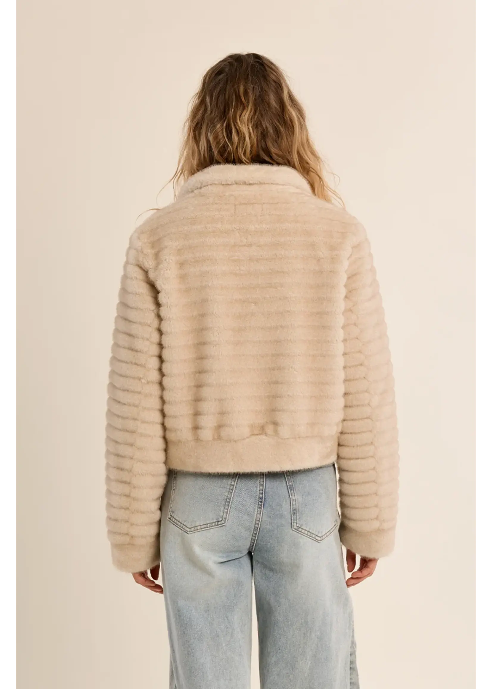 Molly Bracken Faux Fur Zip Up Jacket - HA120EH