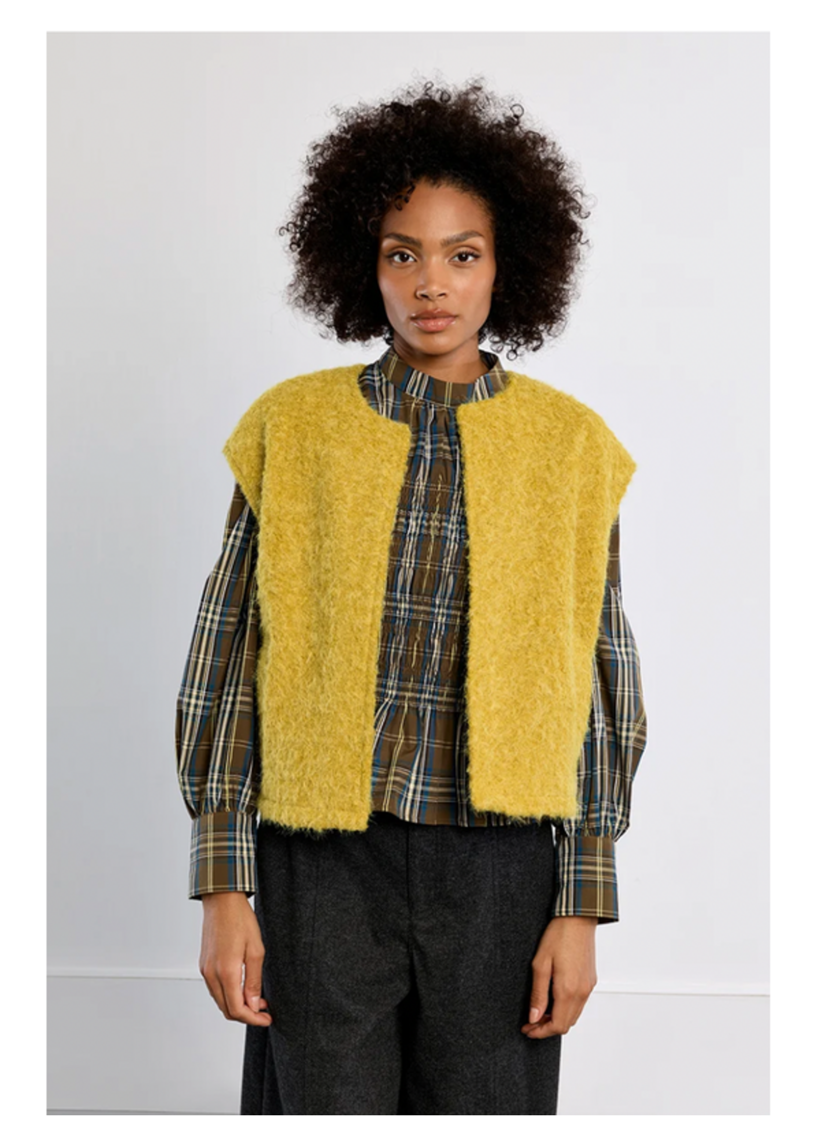 Molly Bracken Oversized Terry Knit Vest - TL437AEH